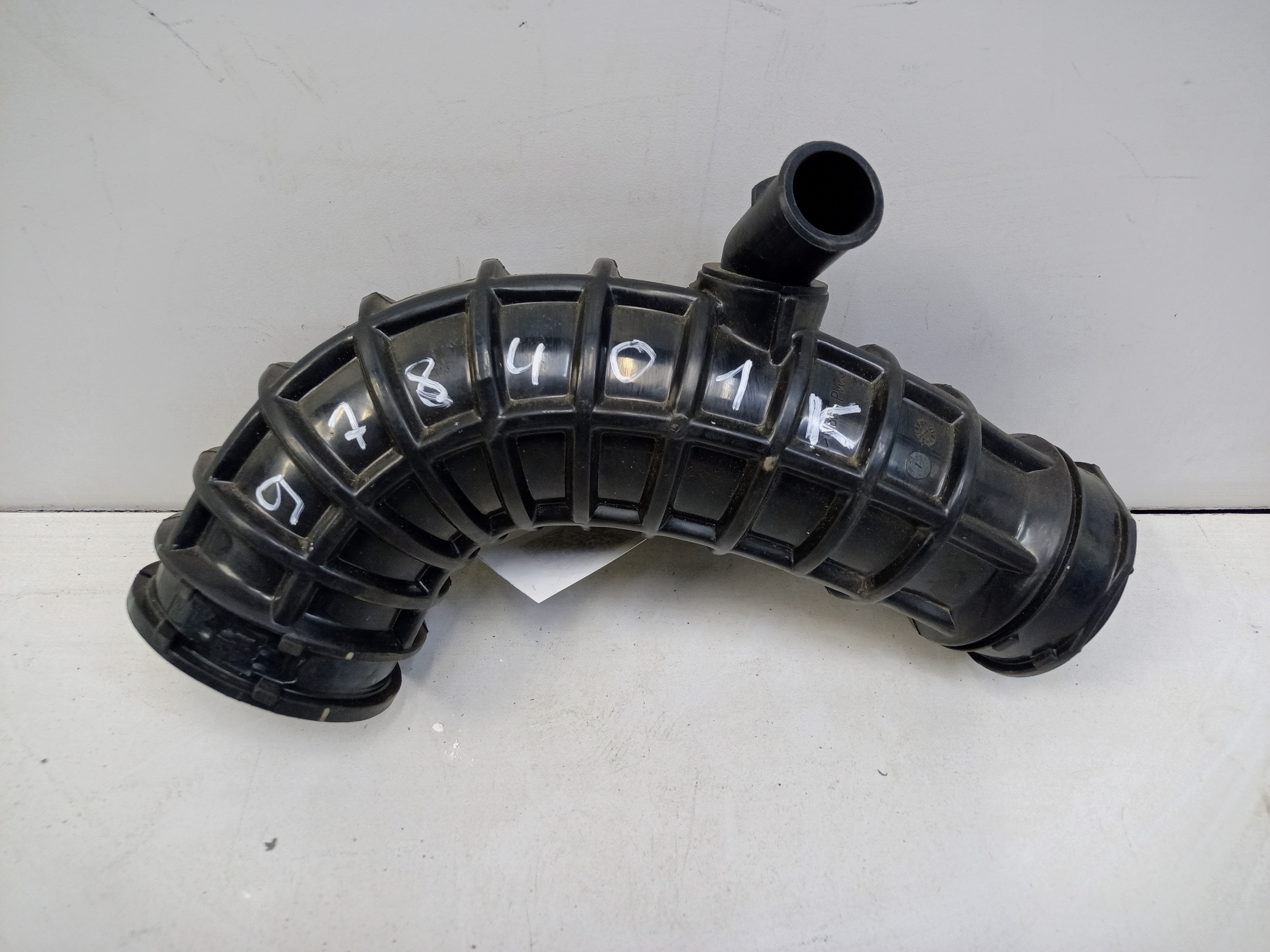 Впускной патрубок резонатора воздушного фильтра Jetour T2