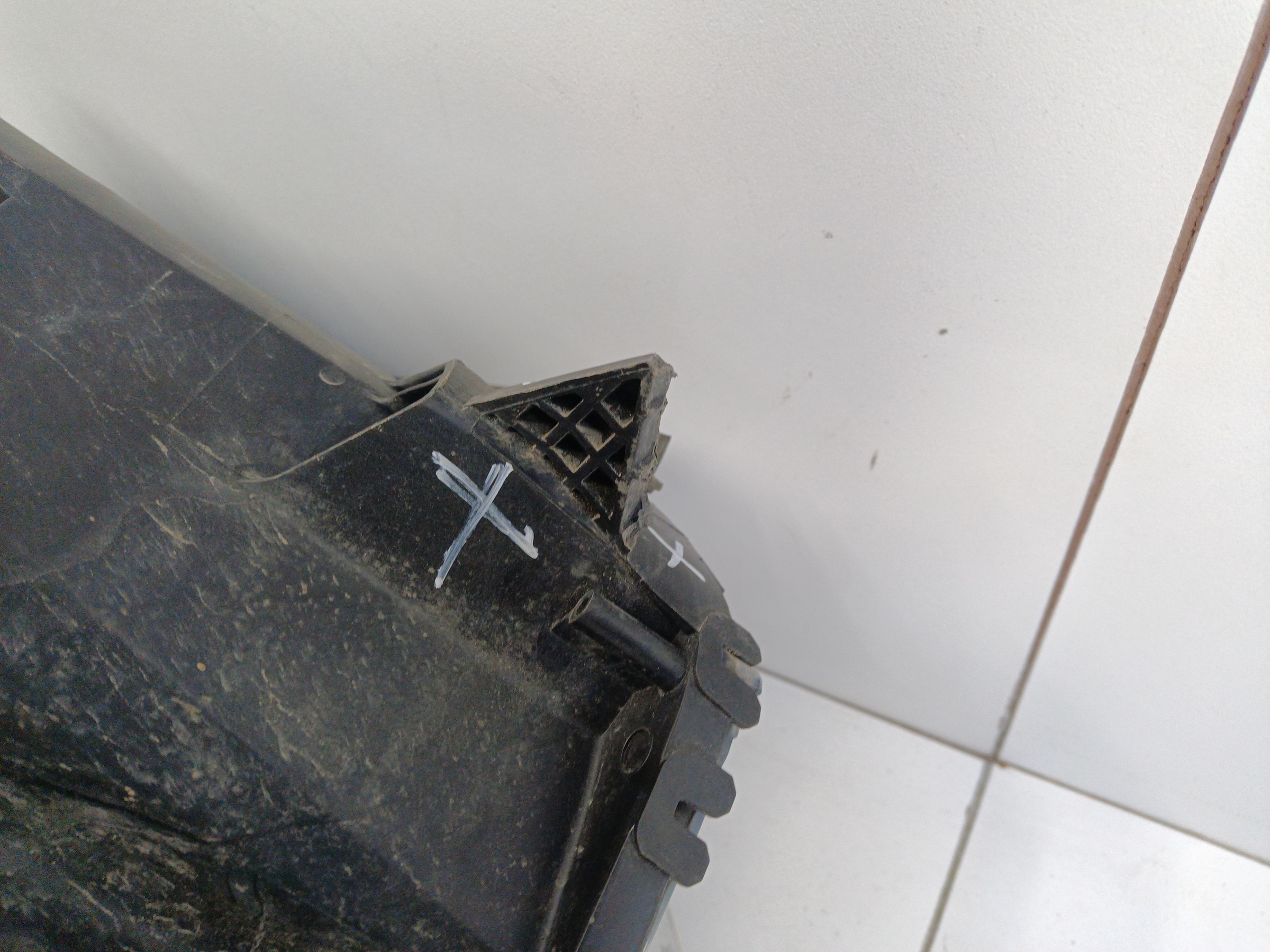 Фара передняя левая Peugeot Traveller