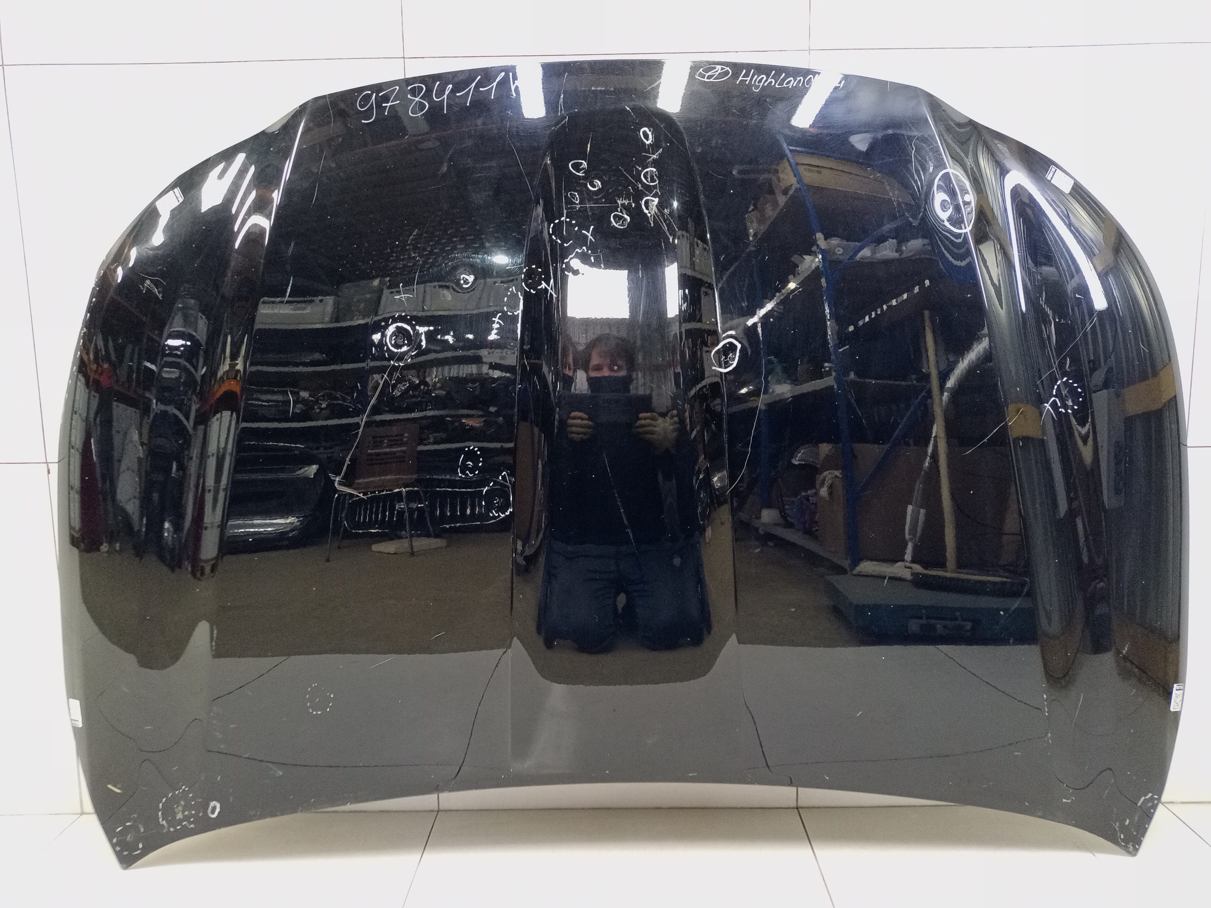 Капот Toyota Highlander 4