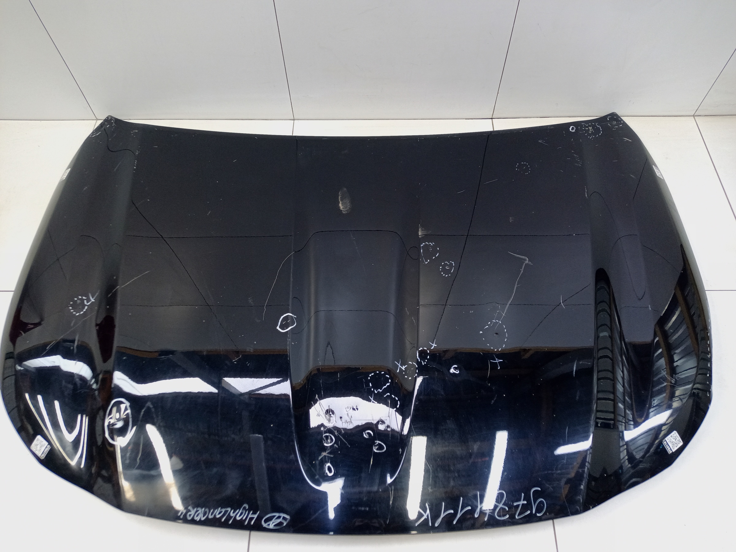 Капот Toyota Highlander 4