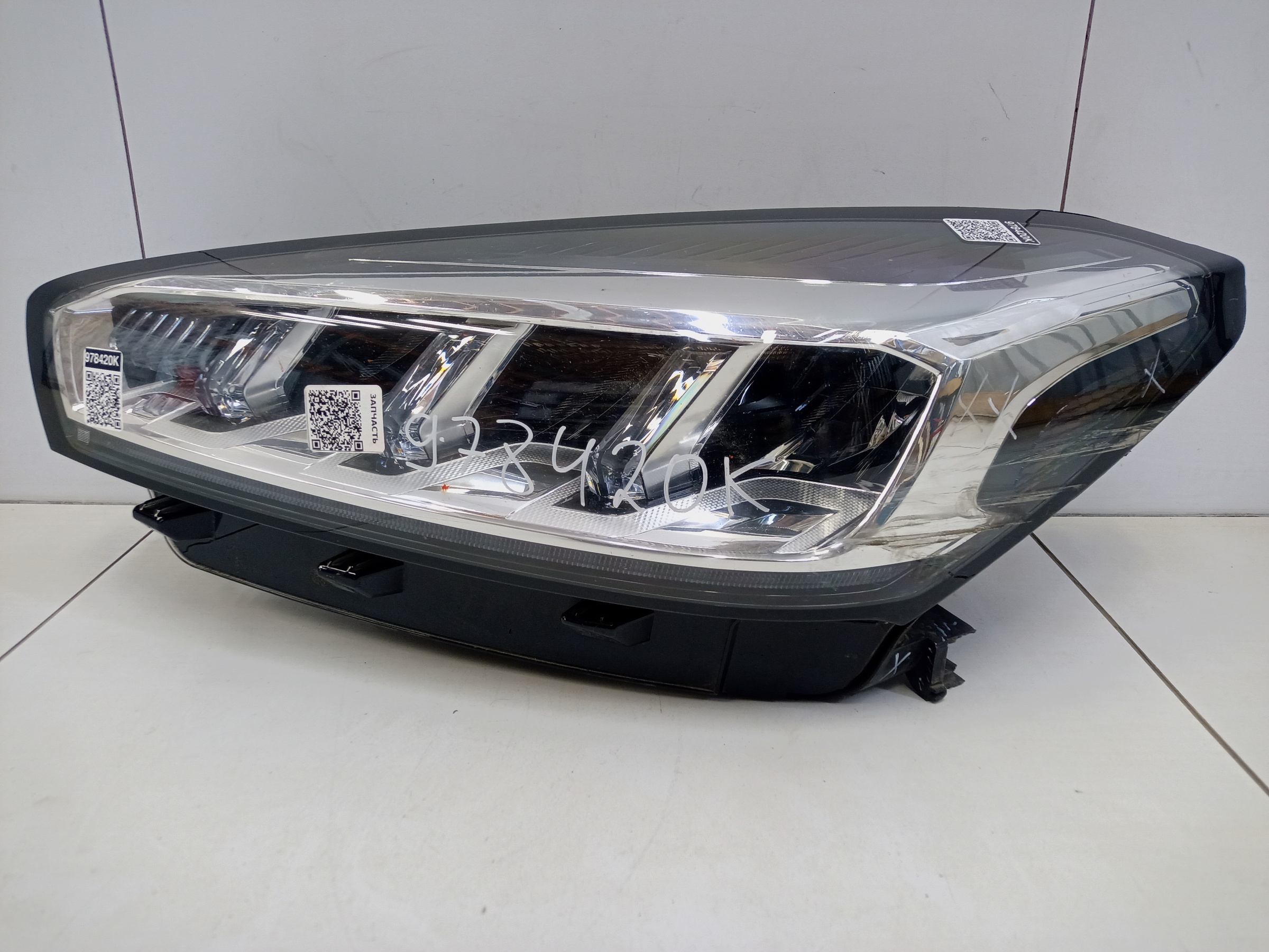 Фара передняя левая Chery Tiggo 7 Pro LED