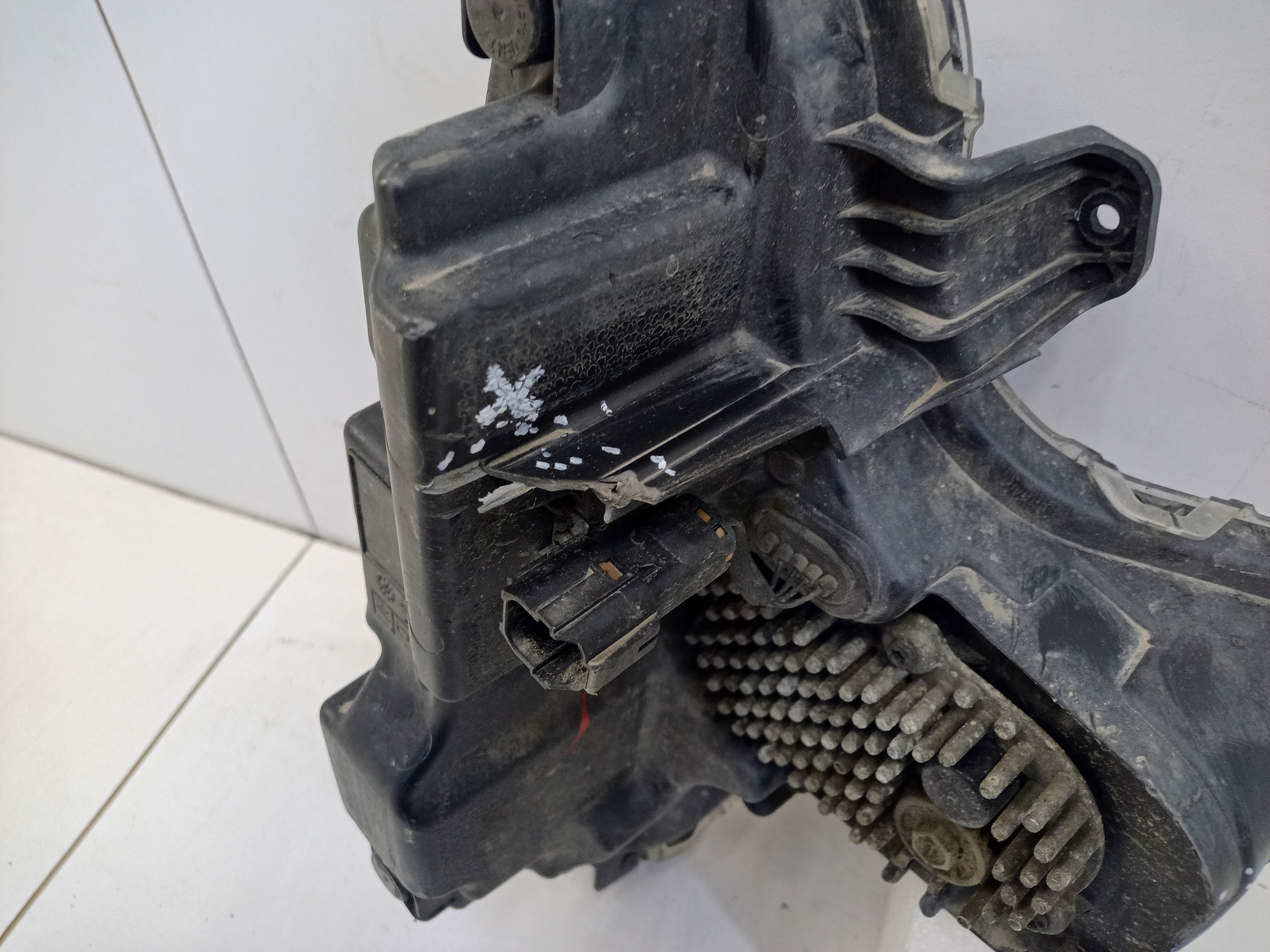 Повторитель поворота передний левый Chery Tiggo 7 Pro Max