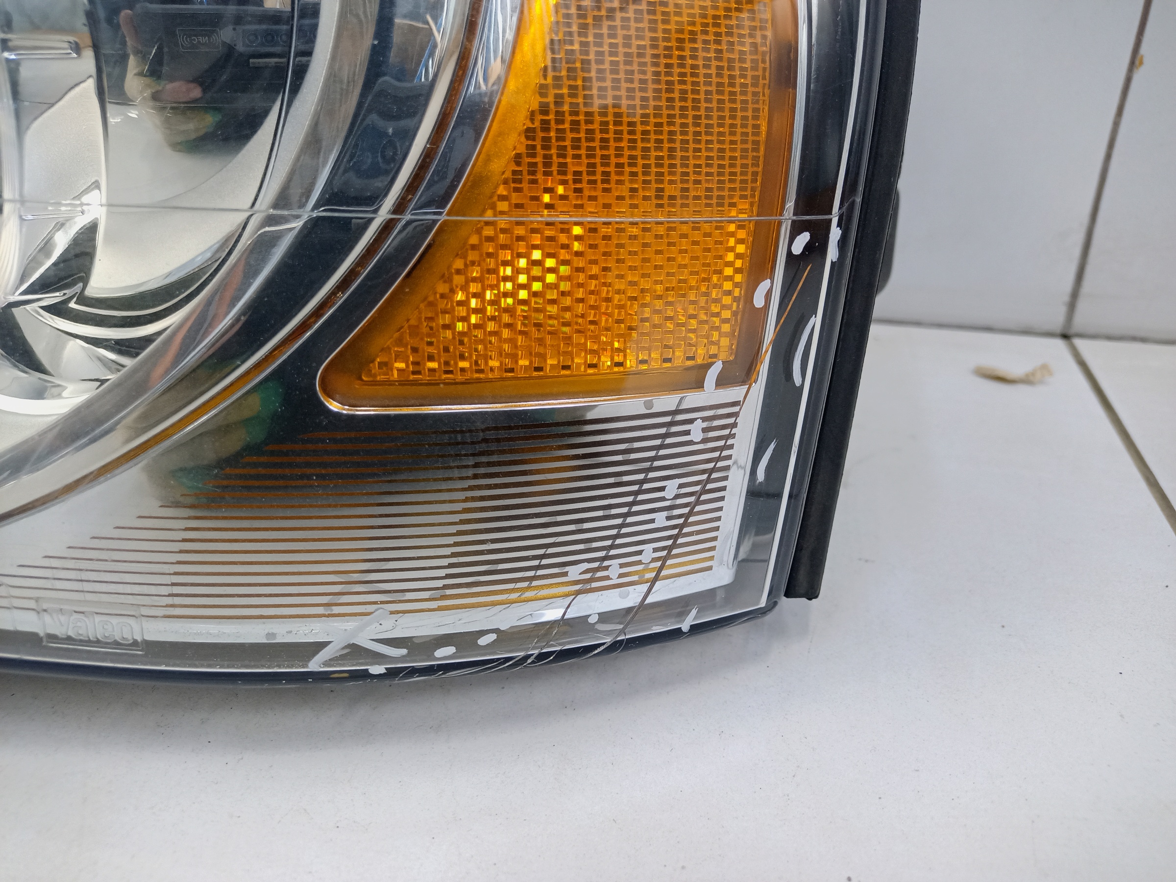 Фара передняя левая Volvo XC90 1 Restail ксенон