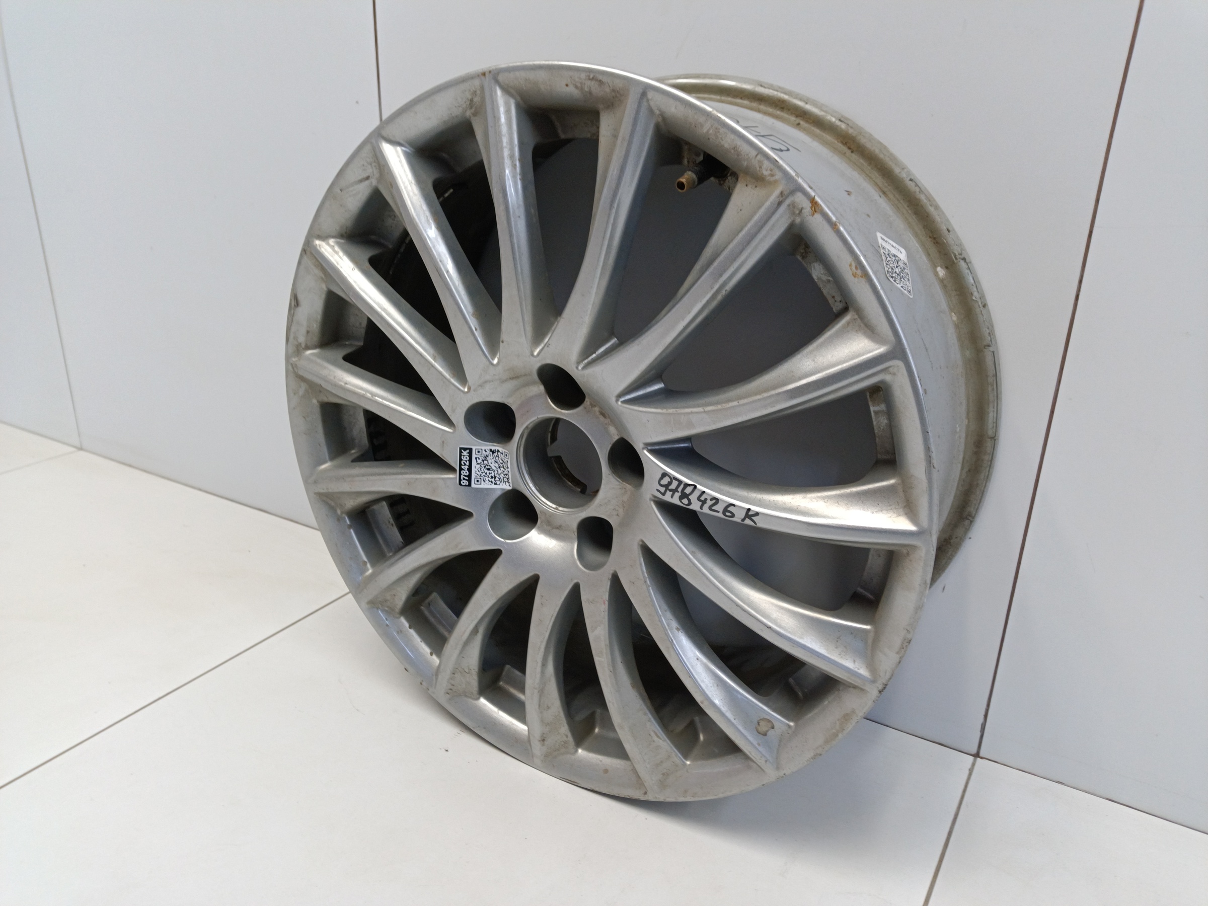 Диск колеса литой Haval Jolion R18 серебристый