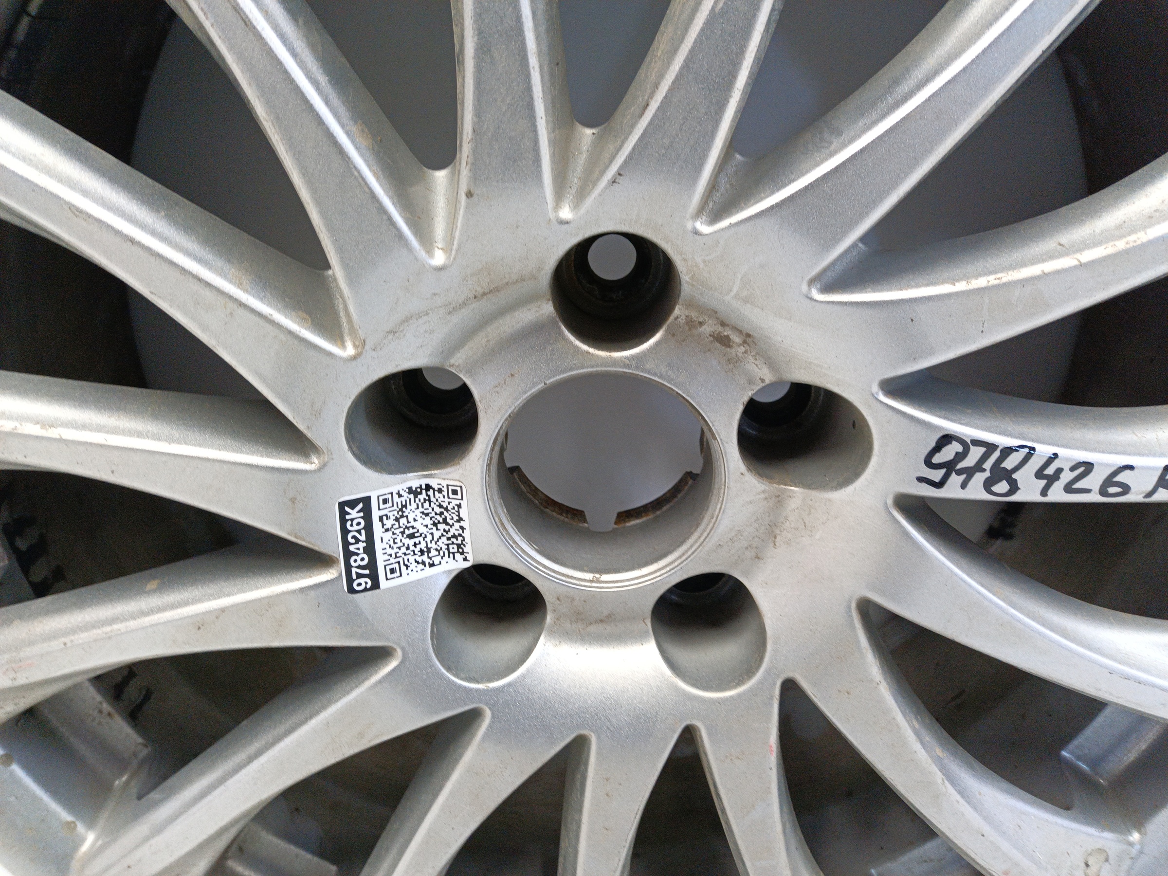 Диск колеса литой Haval Jolion R18 серебристый