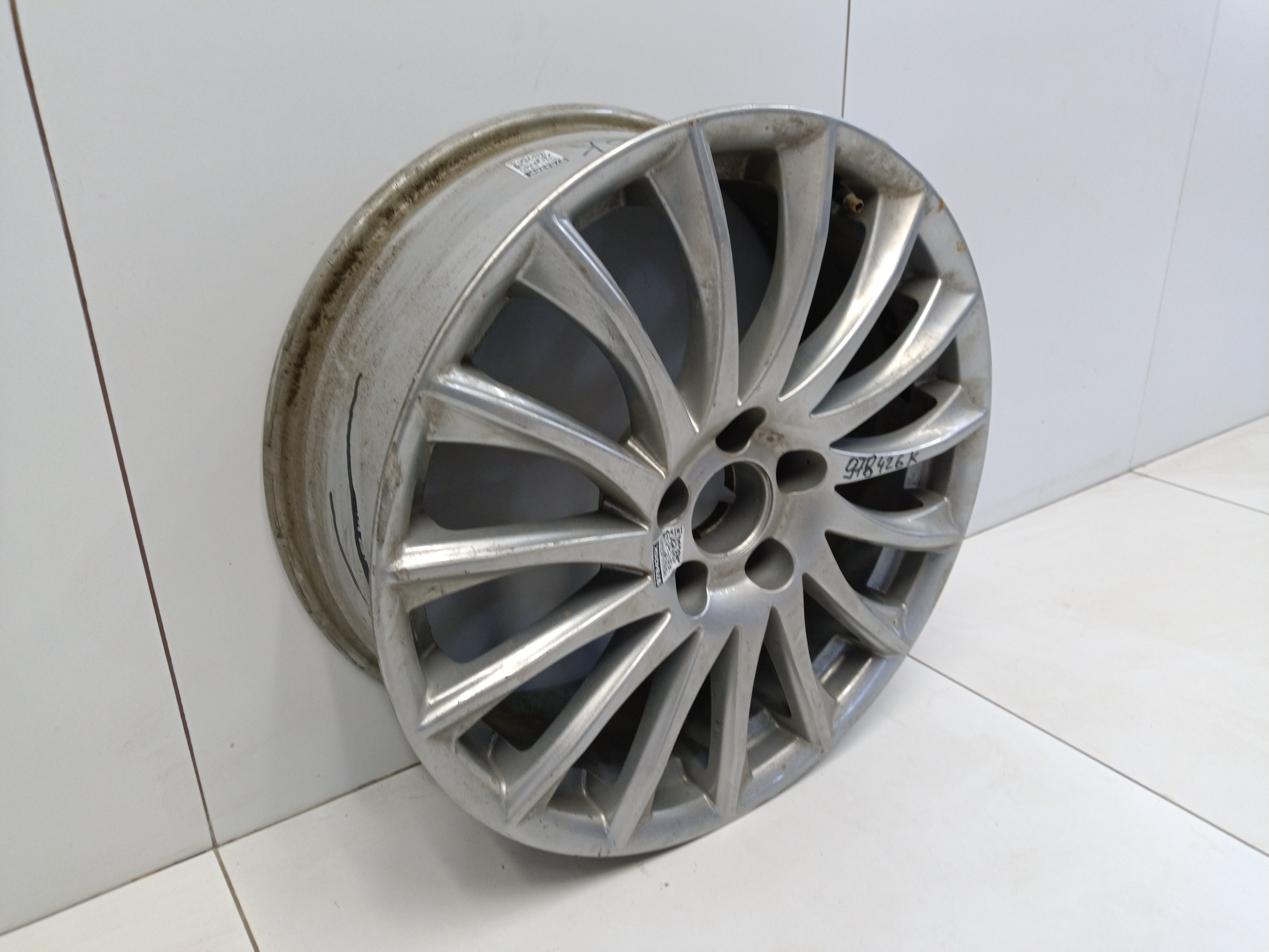 Диск колеса литой Haval Jolion R18 серебристый