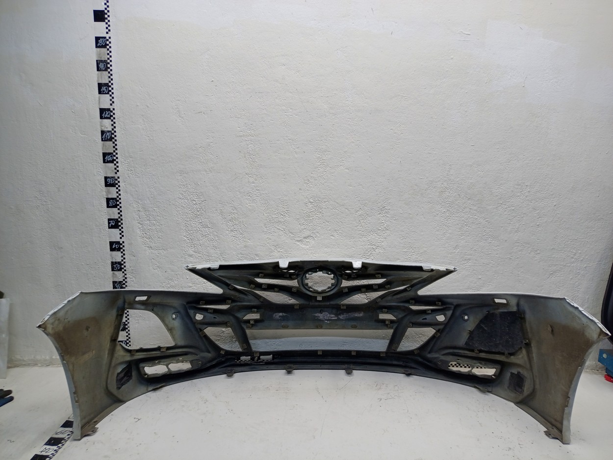 Бампер передний Toyota Camry V70 Khann