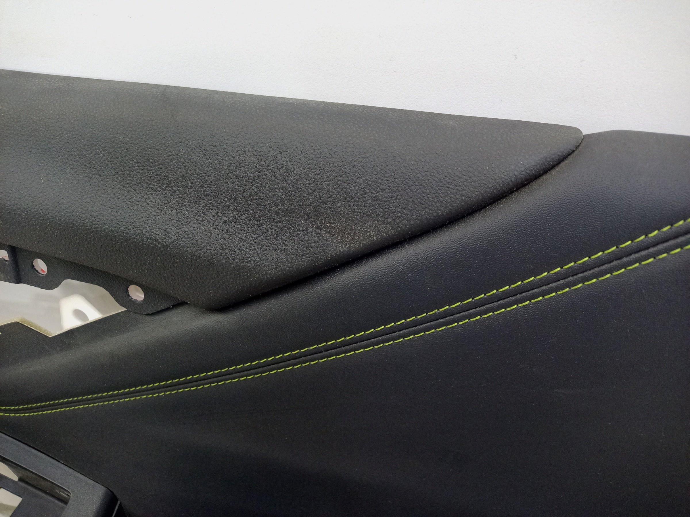 Обшивка двери задней правой Subaru Outback 6