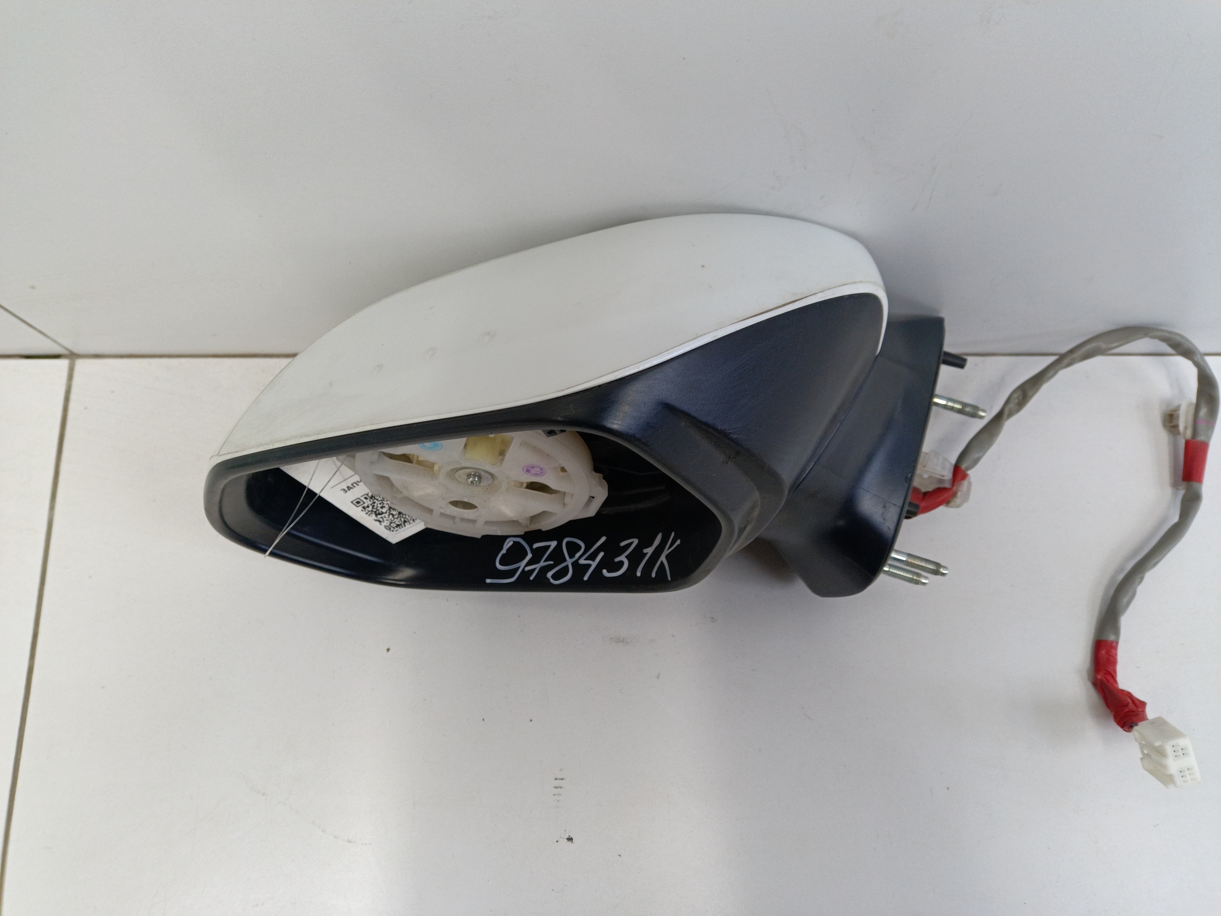 Зеркало левое Toyota Camry V70 8 контактов