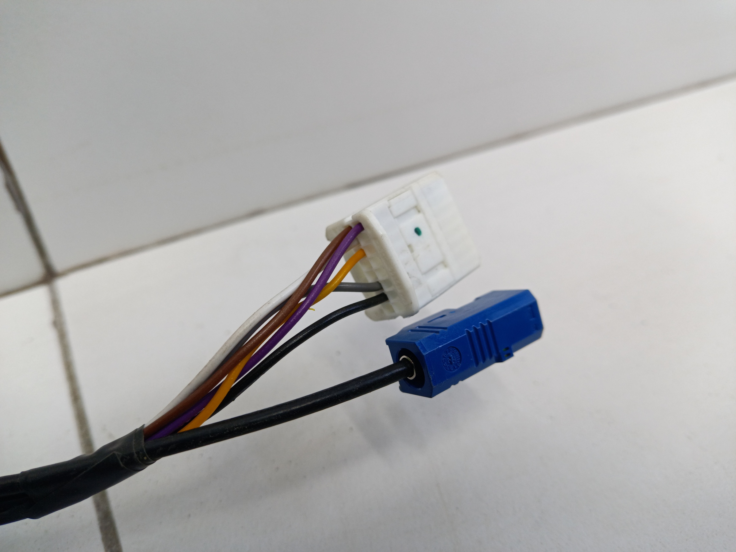 Зеркало левое Haval F7 2 6+1 контактов