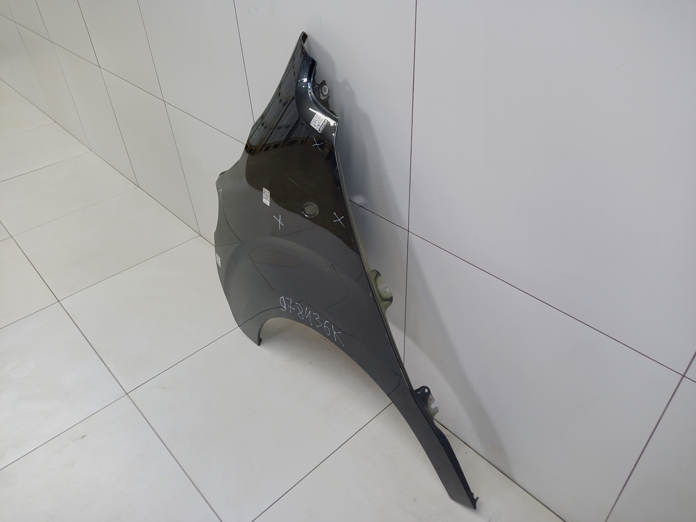 Крыло переднее левое Peugeot Traveller