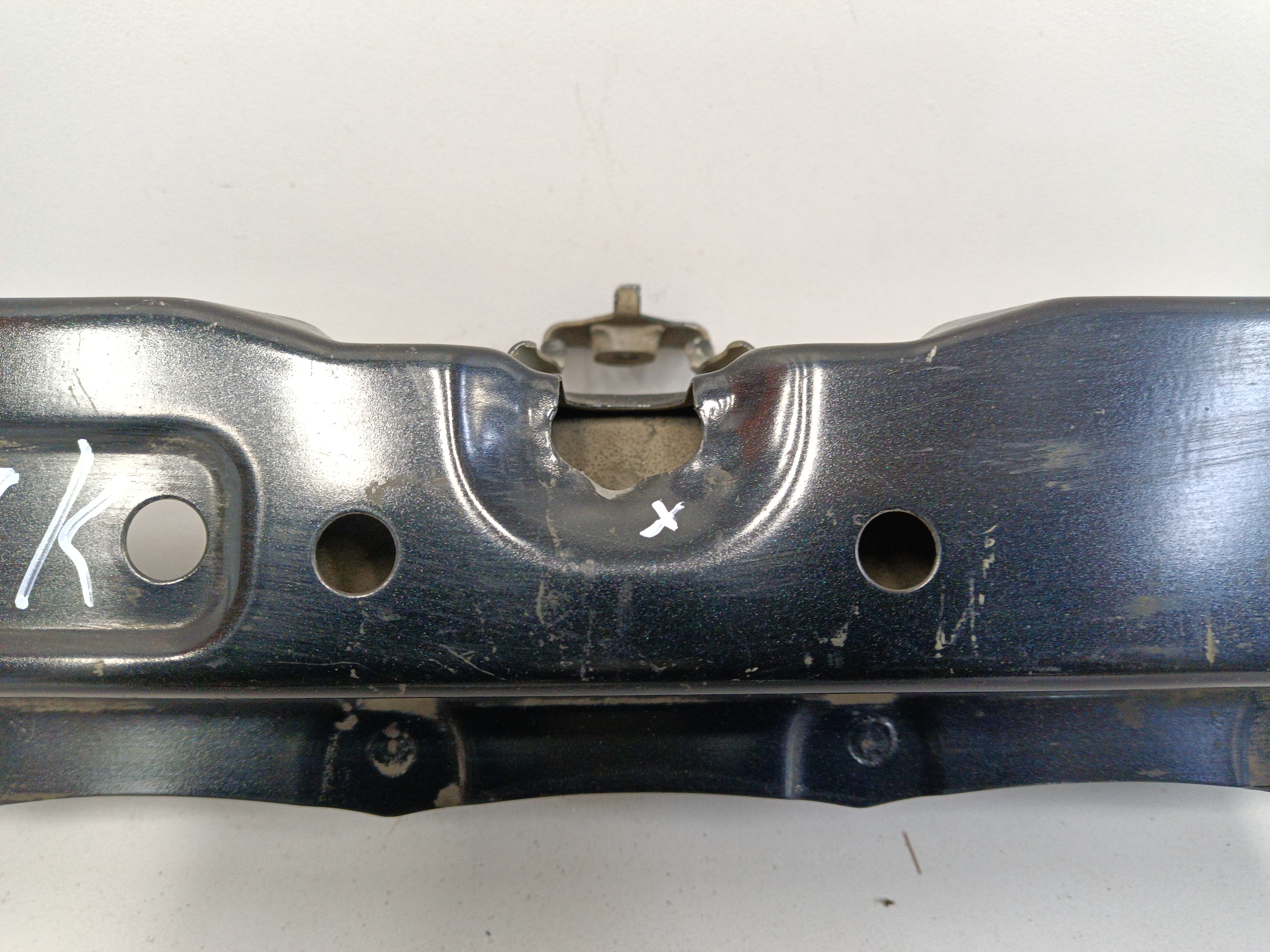 Панель передняя верхняя часть Toyota RAV4 CA40