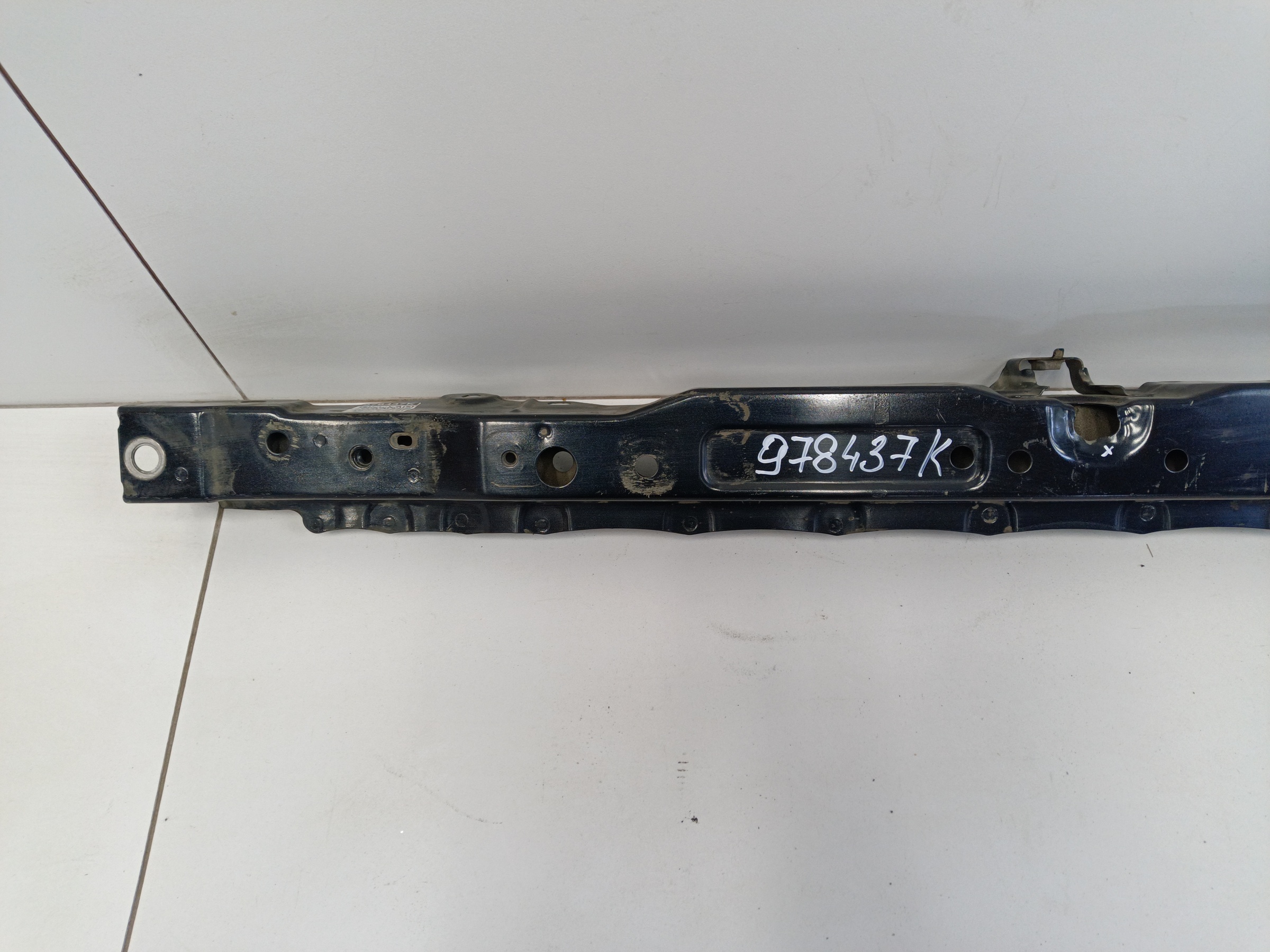 Панель передняя верхняя часть Toyota RAV4 CA40