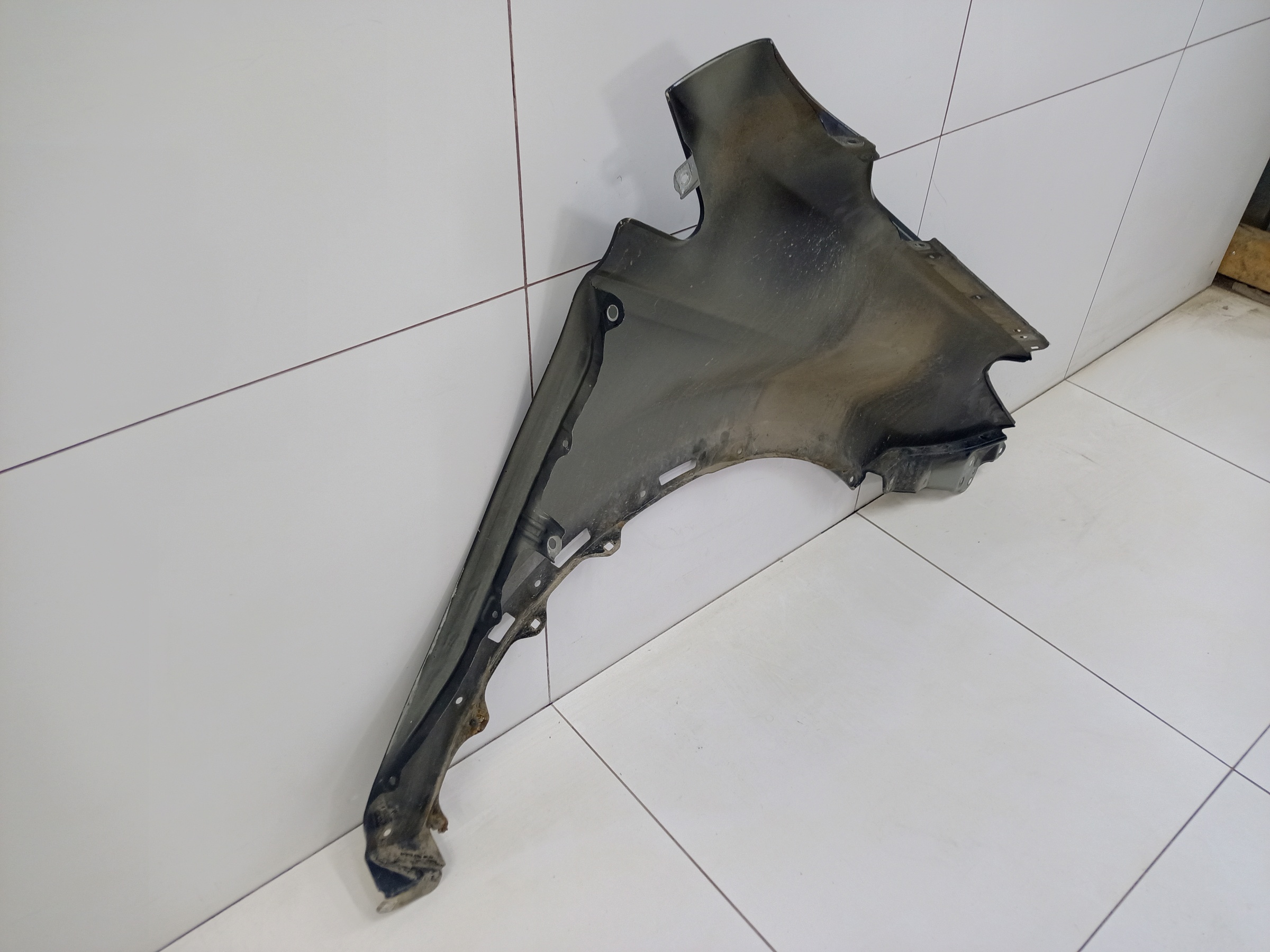 Крыло переднее левое Toyota RAV4 CA40