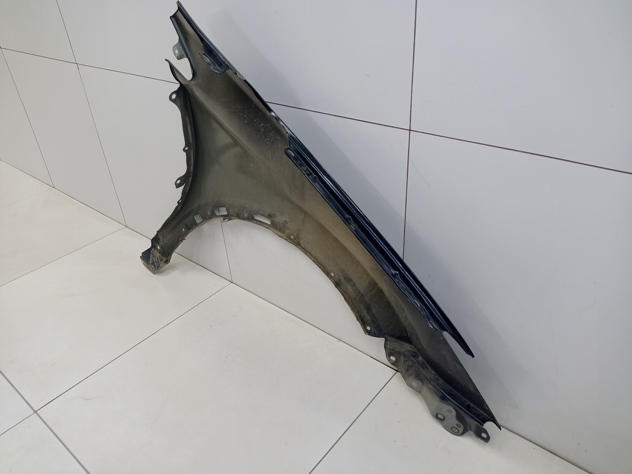 Крыло переднее левое Toyota RAV4 CA40