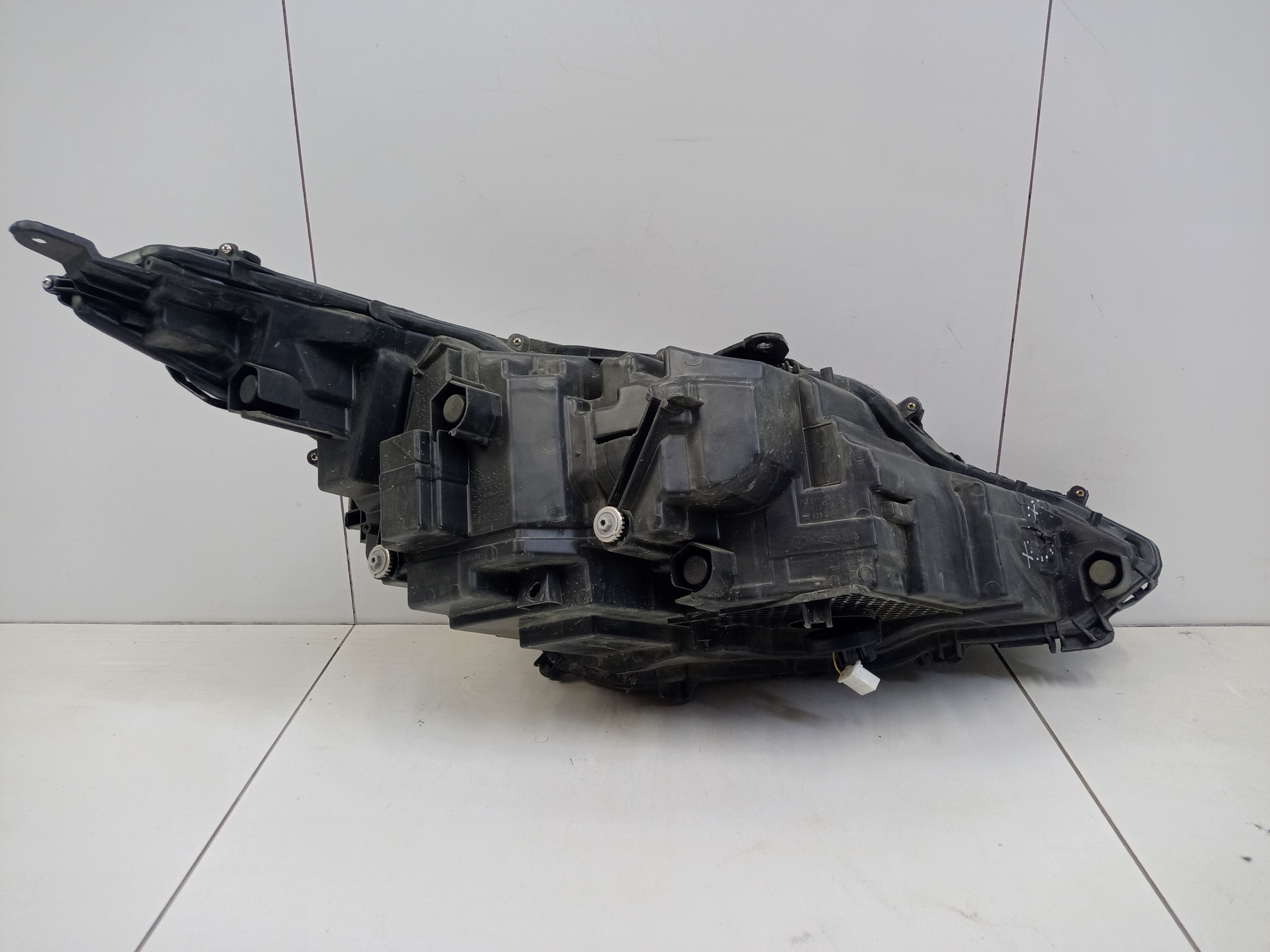 Фара передняя левая Lexus RX 4 Restail LED