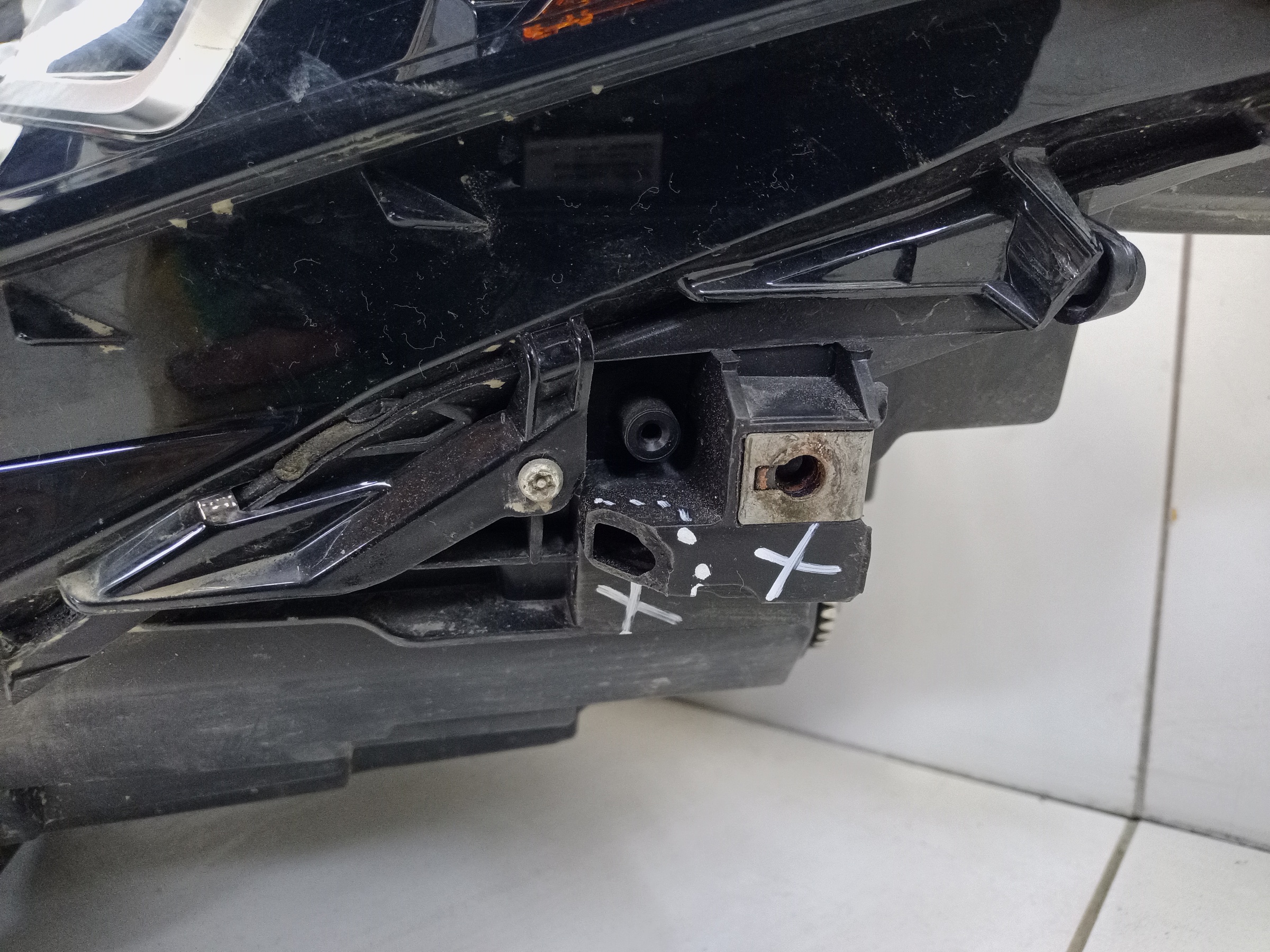 Фара передняя левая Lexus RX 4 Restail LED