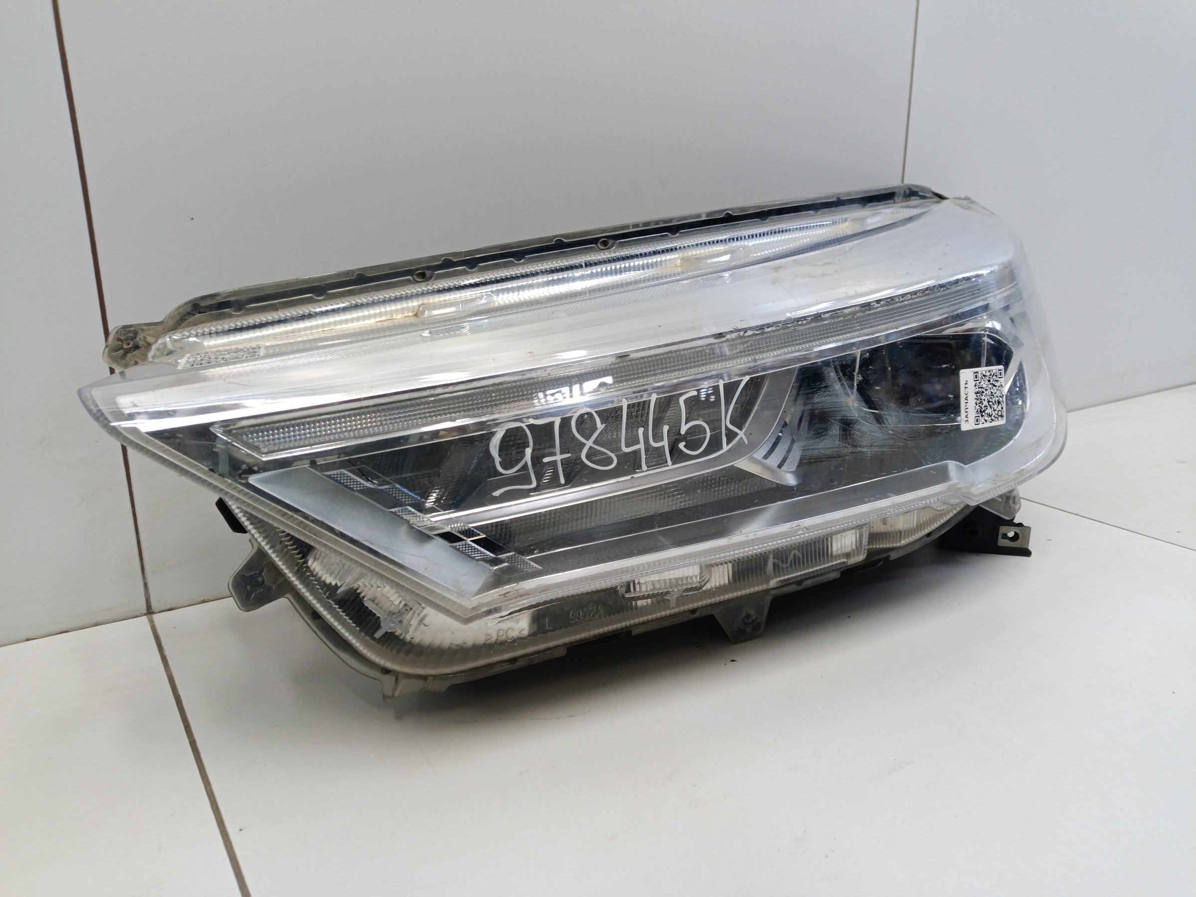 Фара передняя левая Haval M6 2 LED