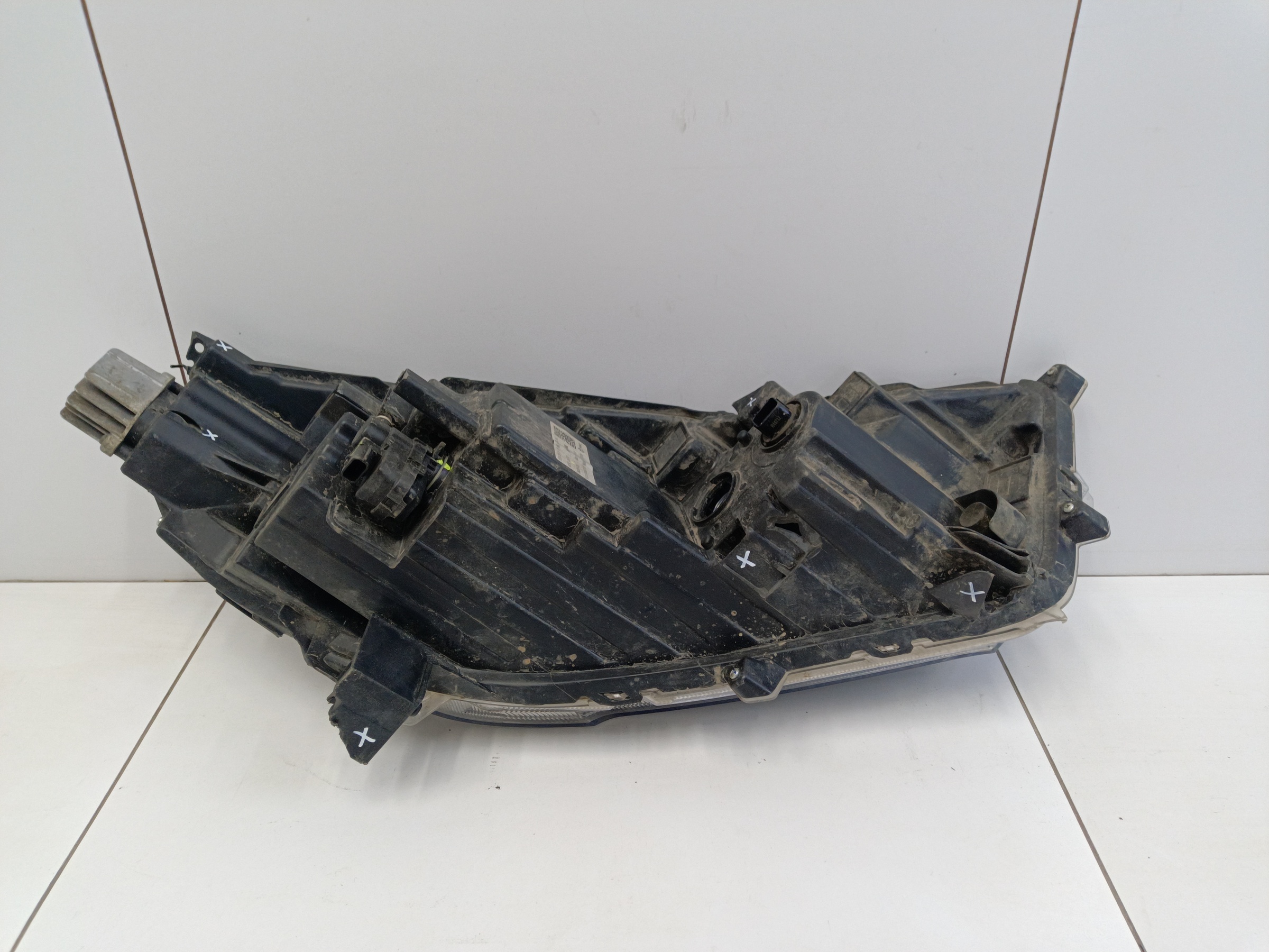 Фара передняя левая Haval M6 2 LED