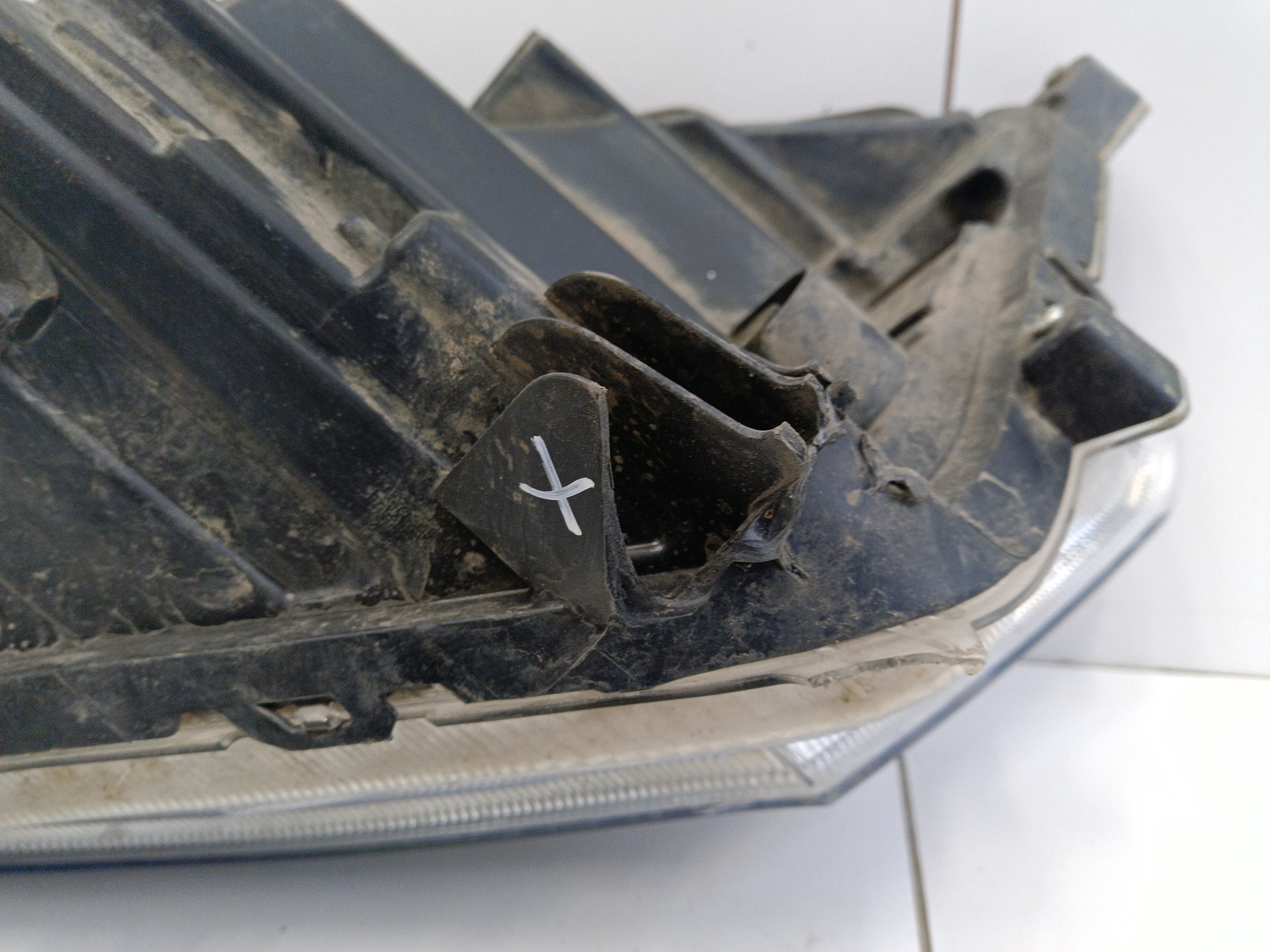 Фара передняя левая Haval M6 2 LED