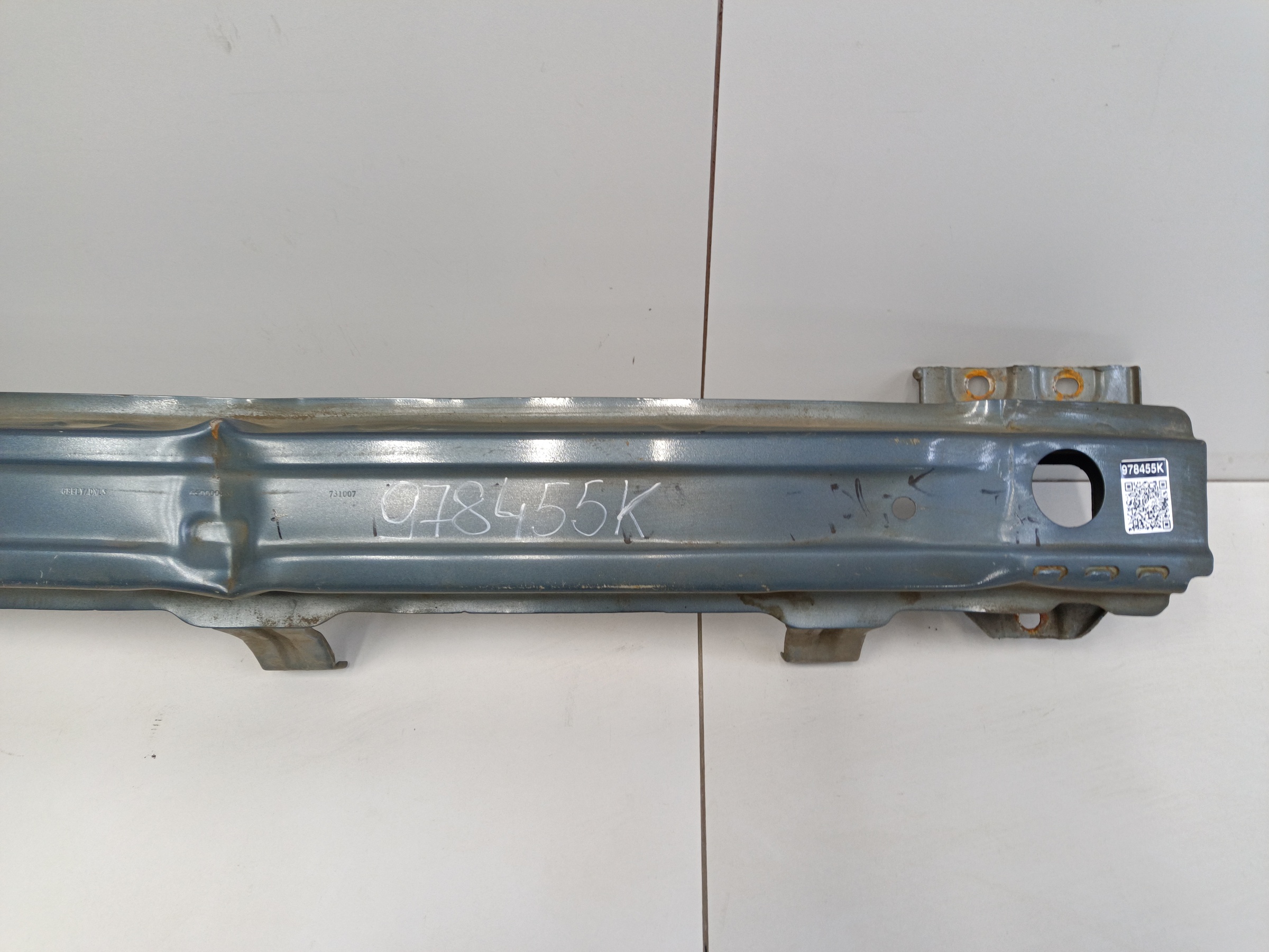 Усилитель заднего бампера Geely Tugella