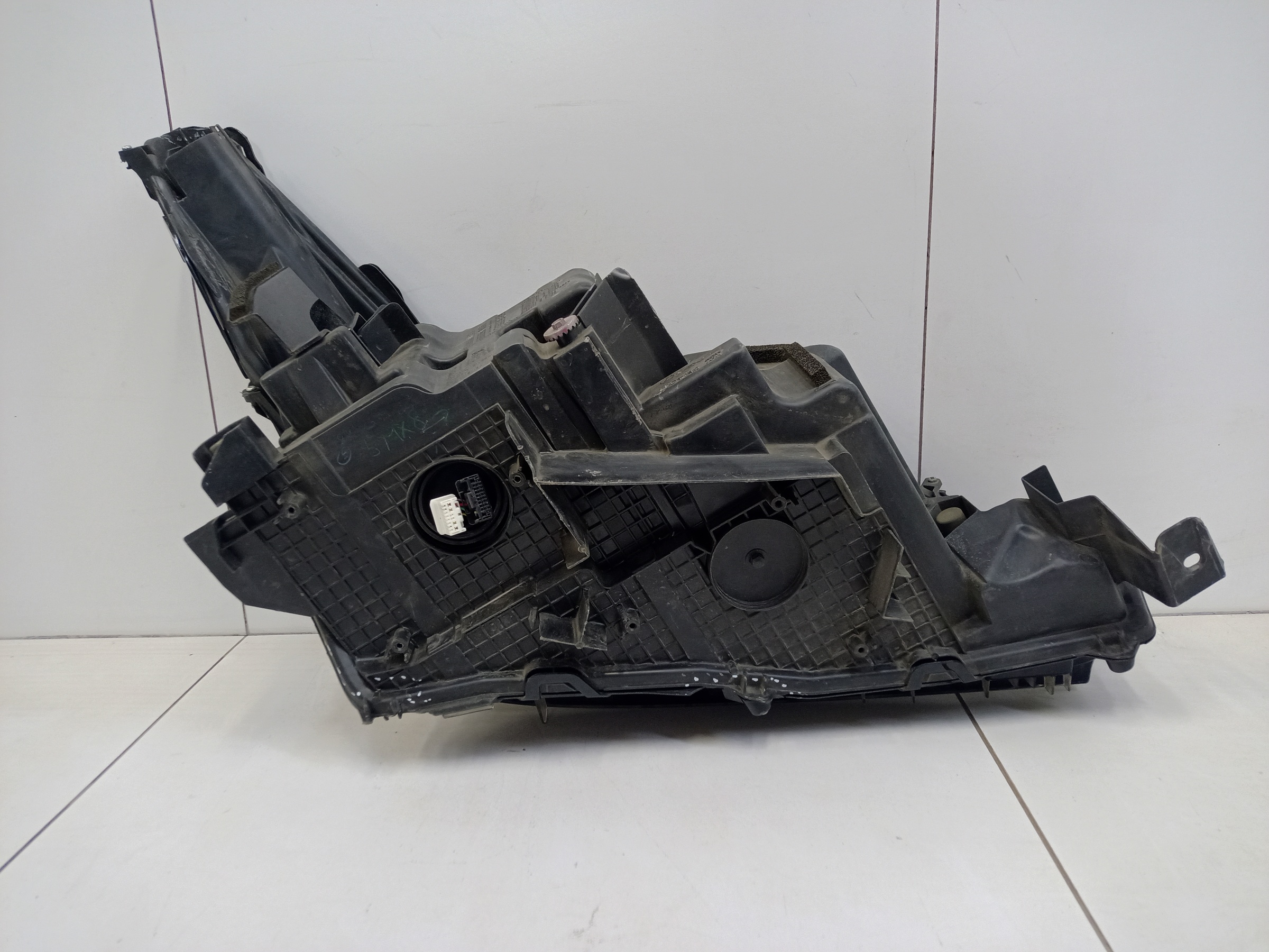 Фара передняя левая Lexus LX 3 Restail 2 LED под 1 блок