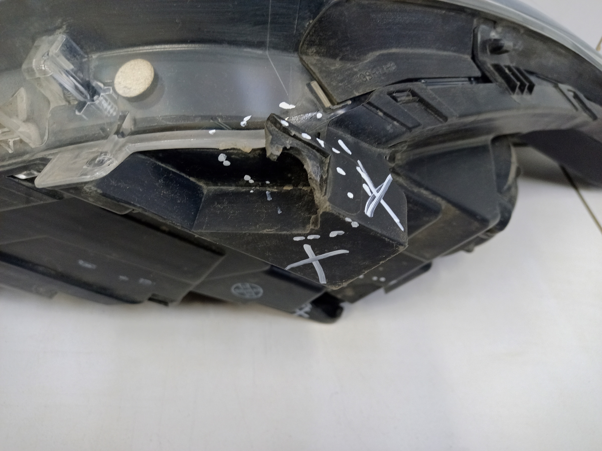 Фара передняя левая Hyundai Creta 1 галоген линза ДХО черная