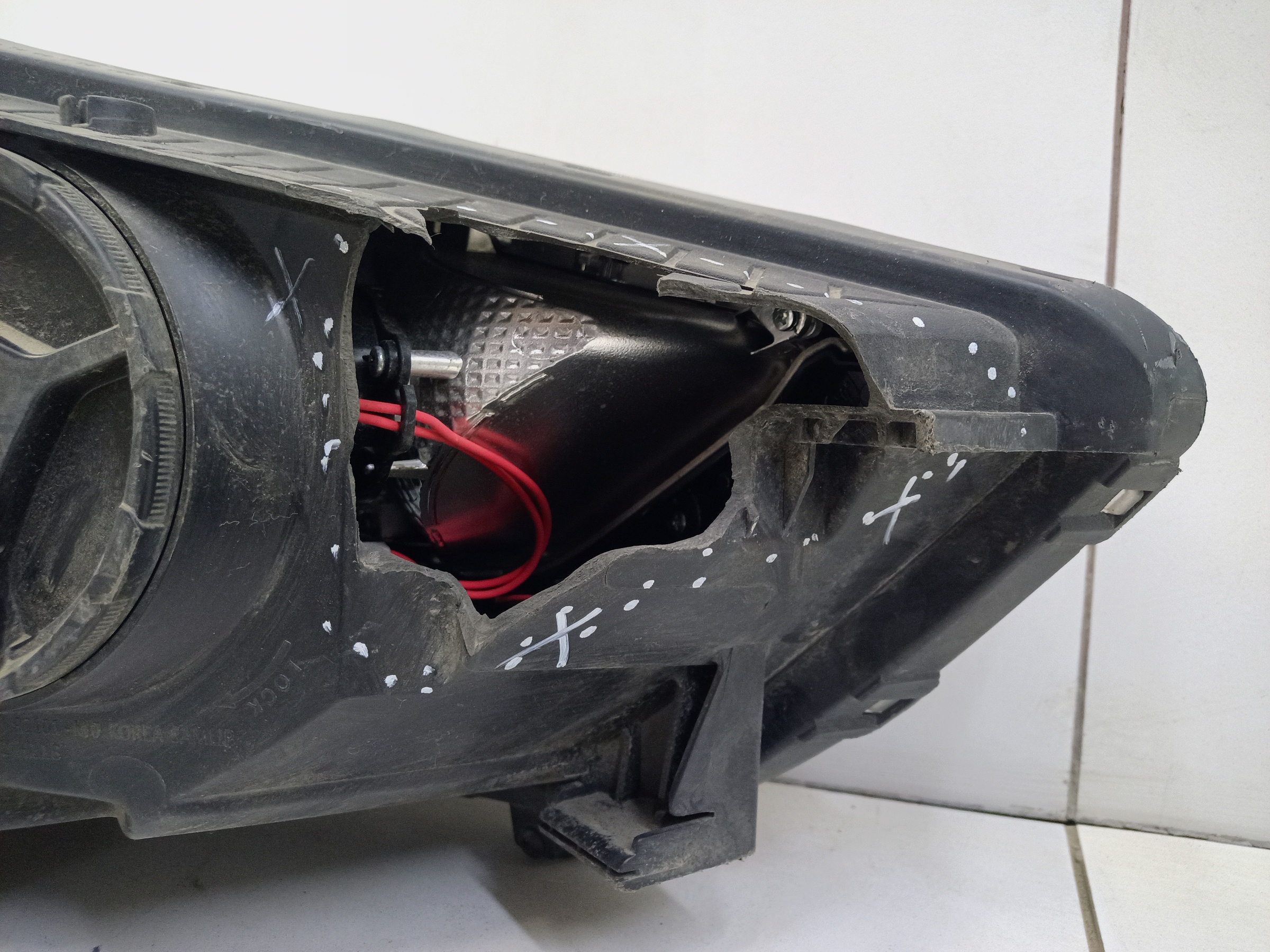 Фара передняя левая Hyundai Creta 1 галоген линза ДХО черная