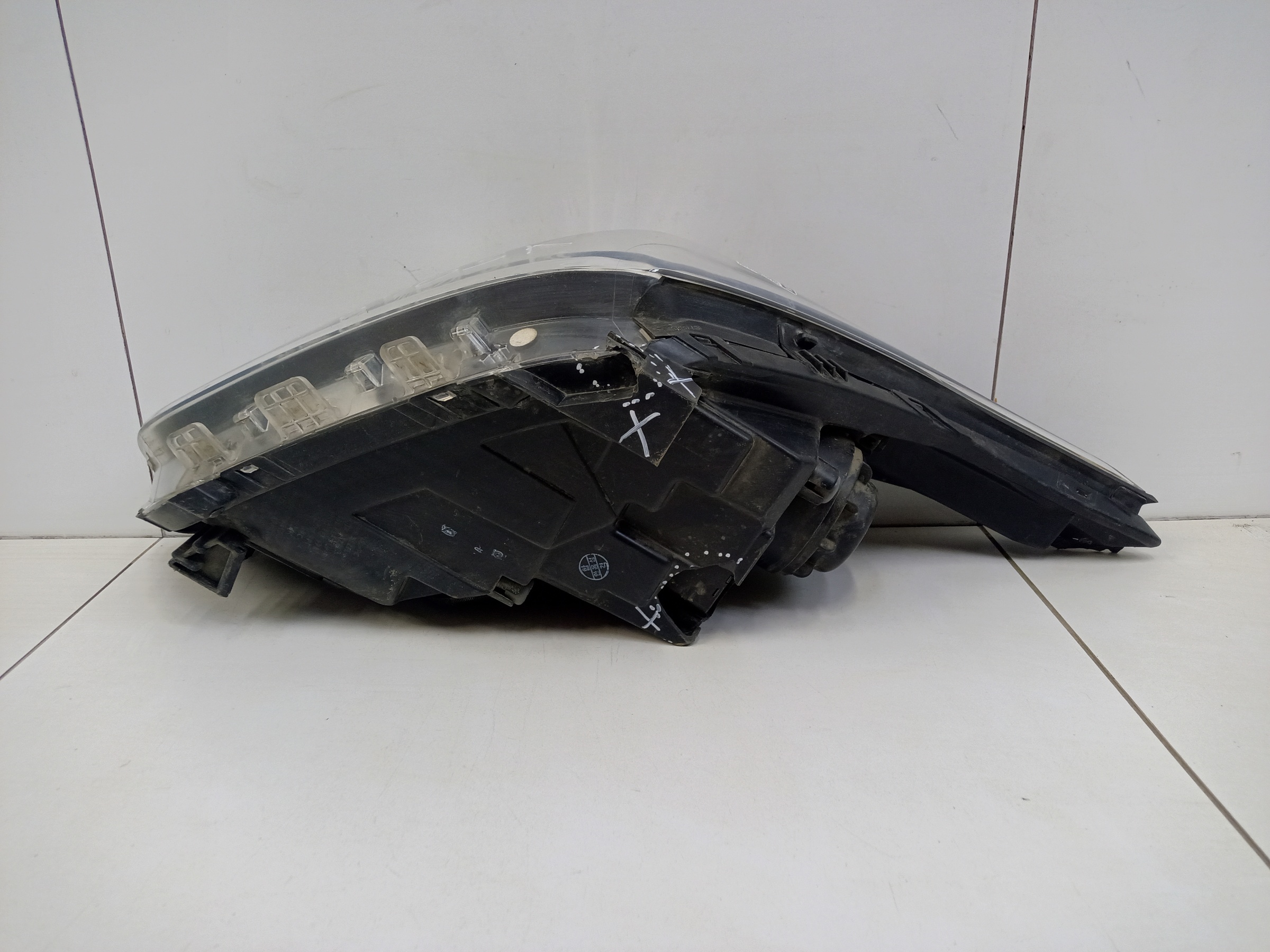 Фара передняя левая Hyundai Creta 1 галоген линза ДХО черная