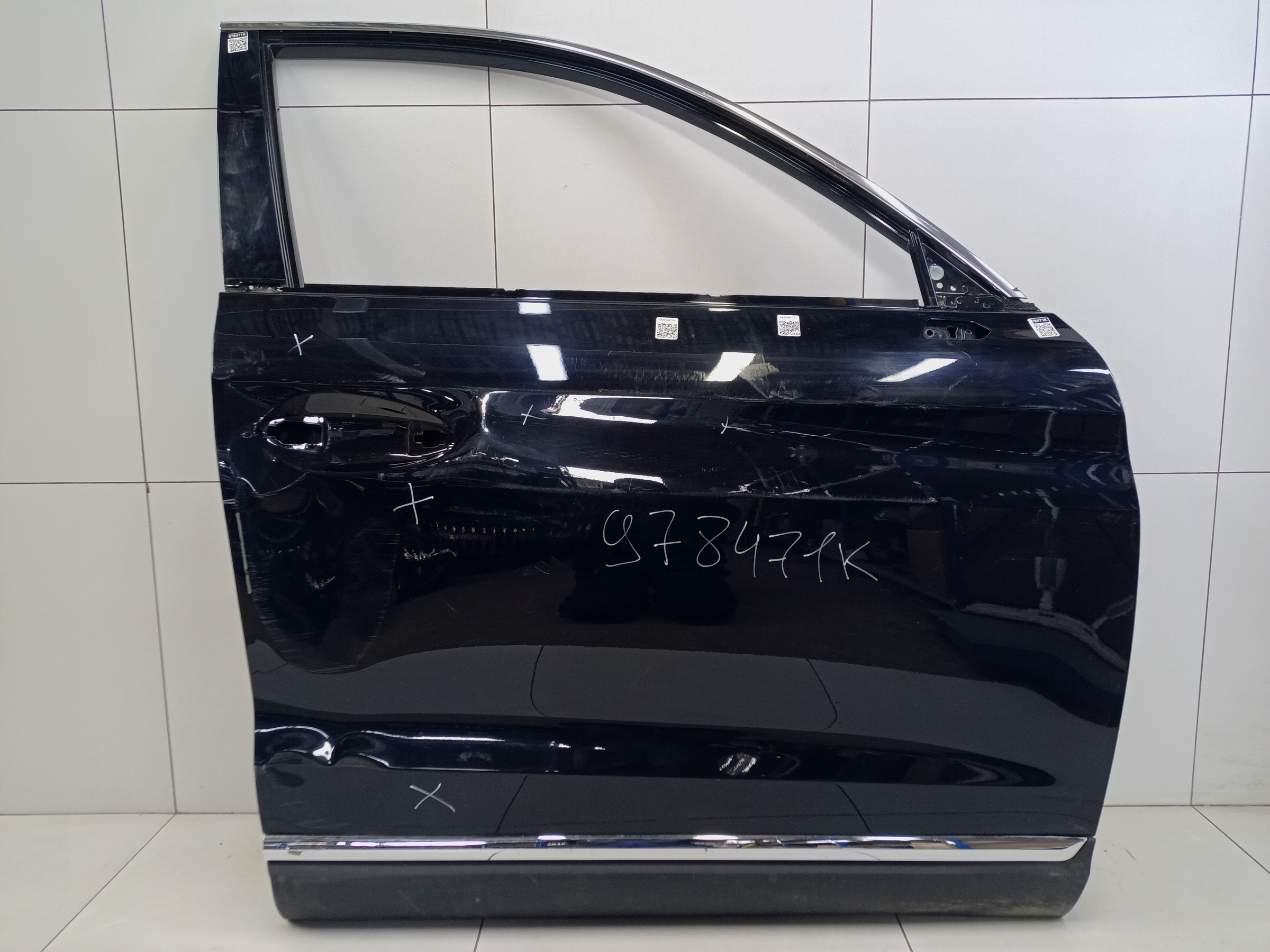 Дверь передняя правая Hongqi HS5