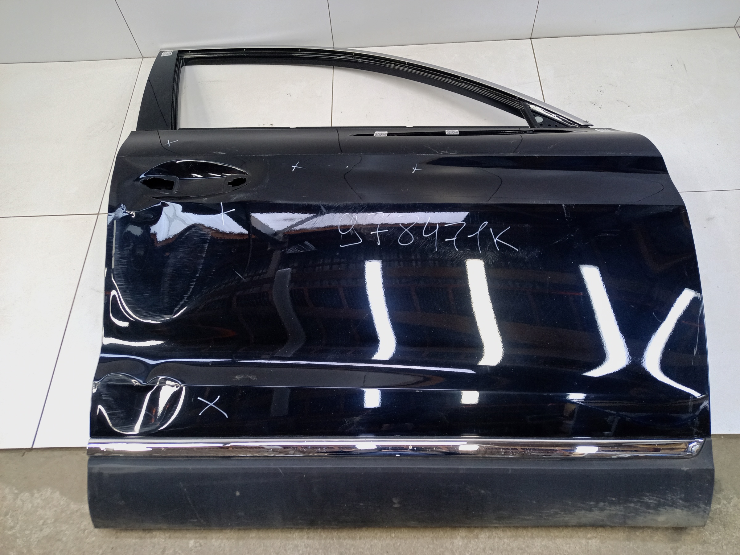 Дверь передняя правая Hongqi HS5