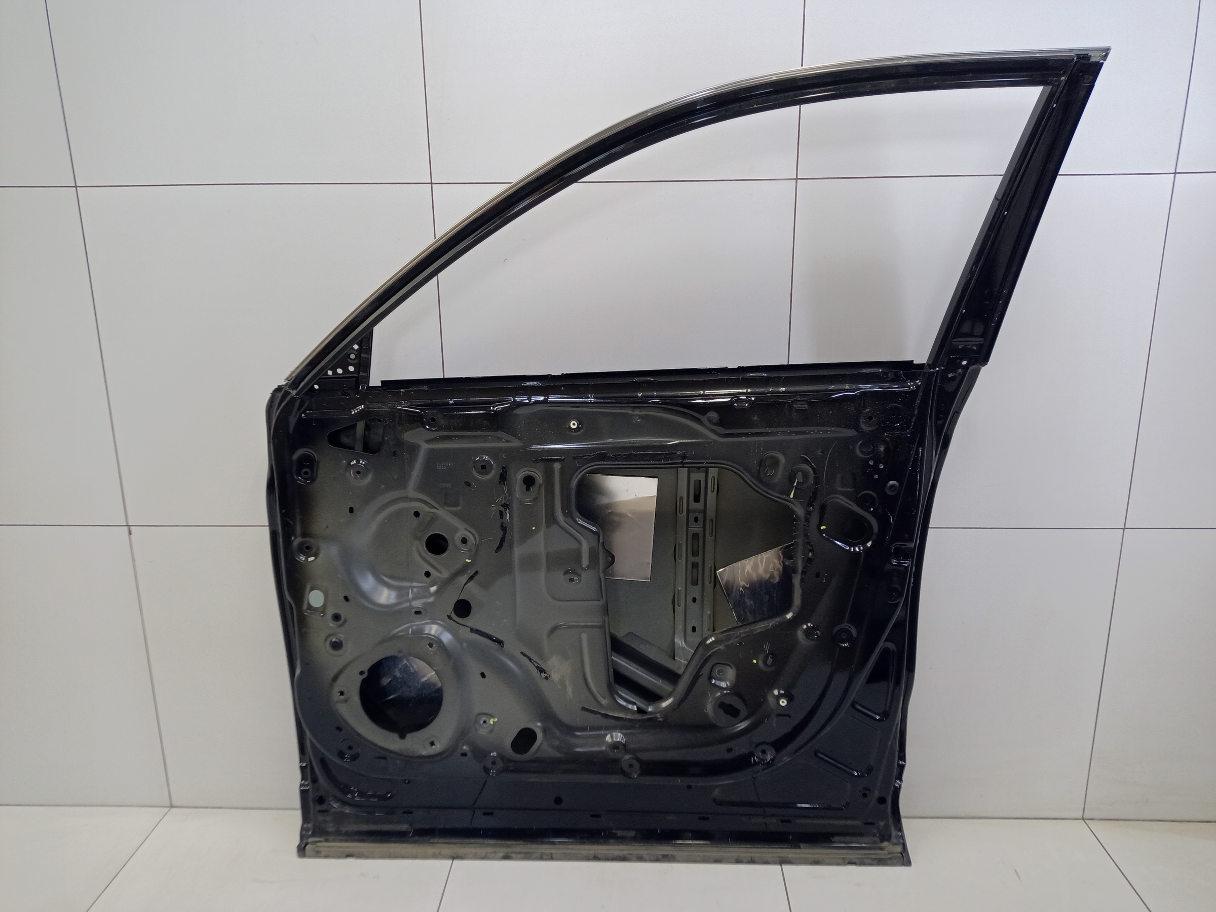 Дверь передняя правая Hongqi HS5