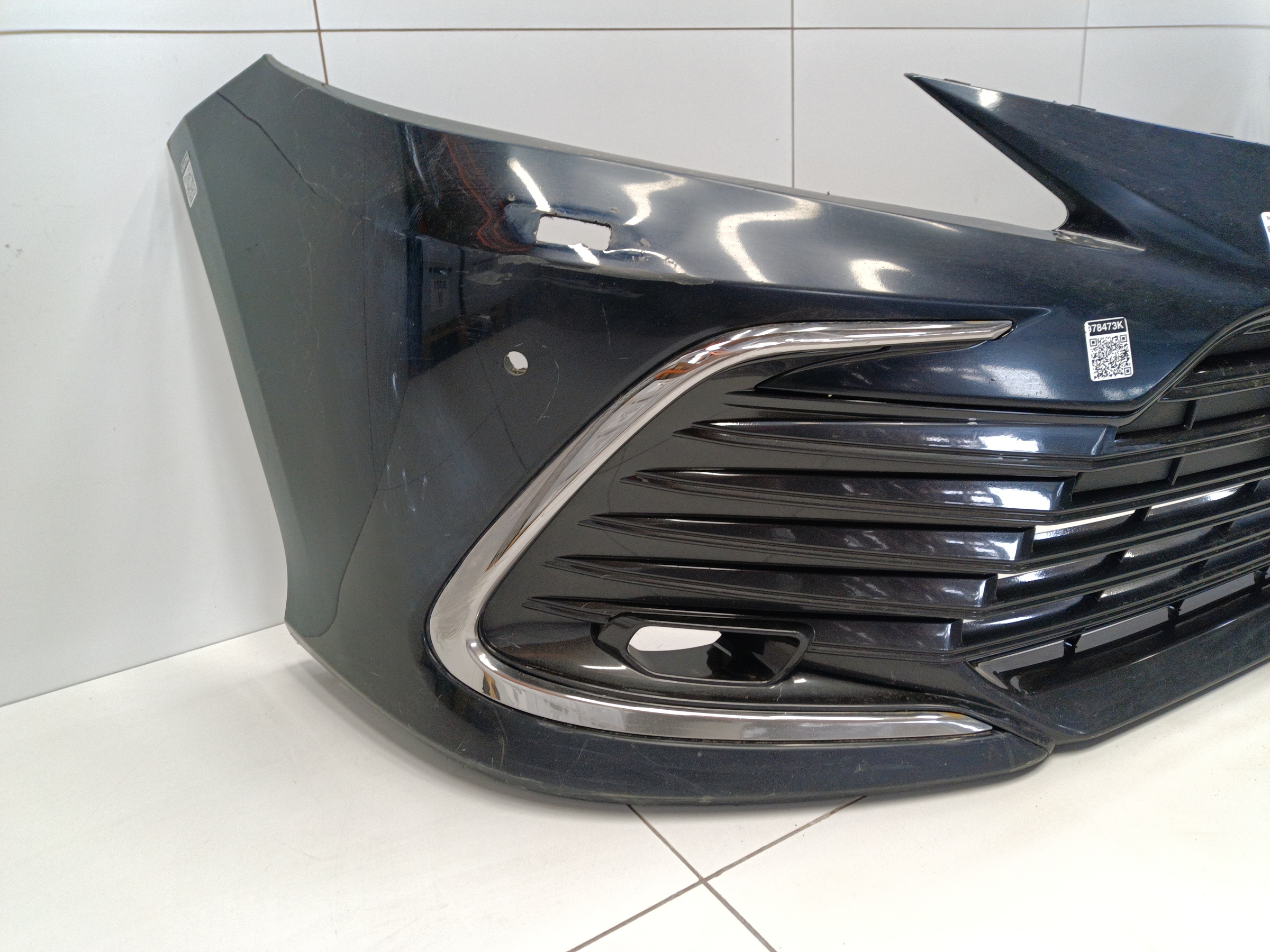 Бампер передний Toyota Camry V70 Restail