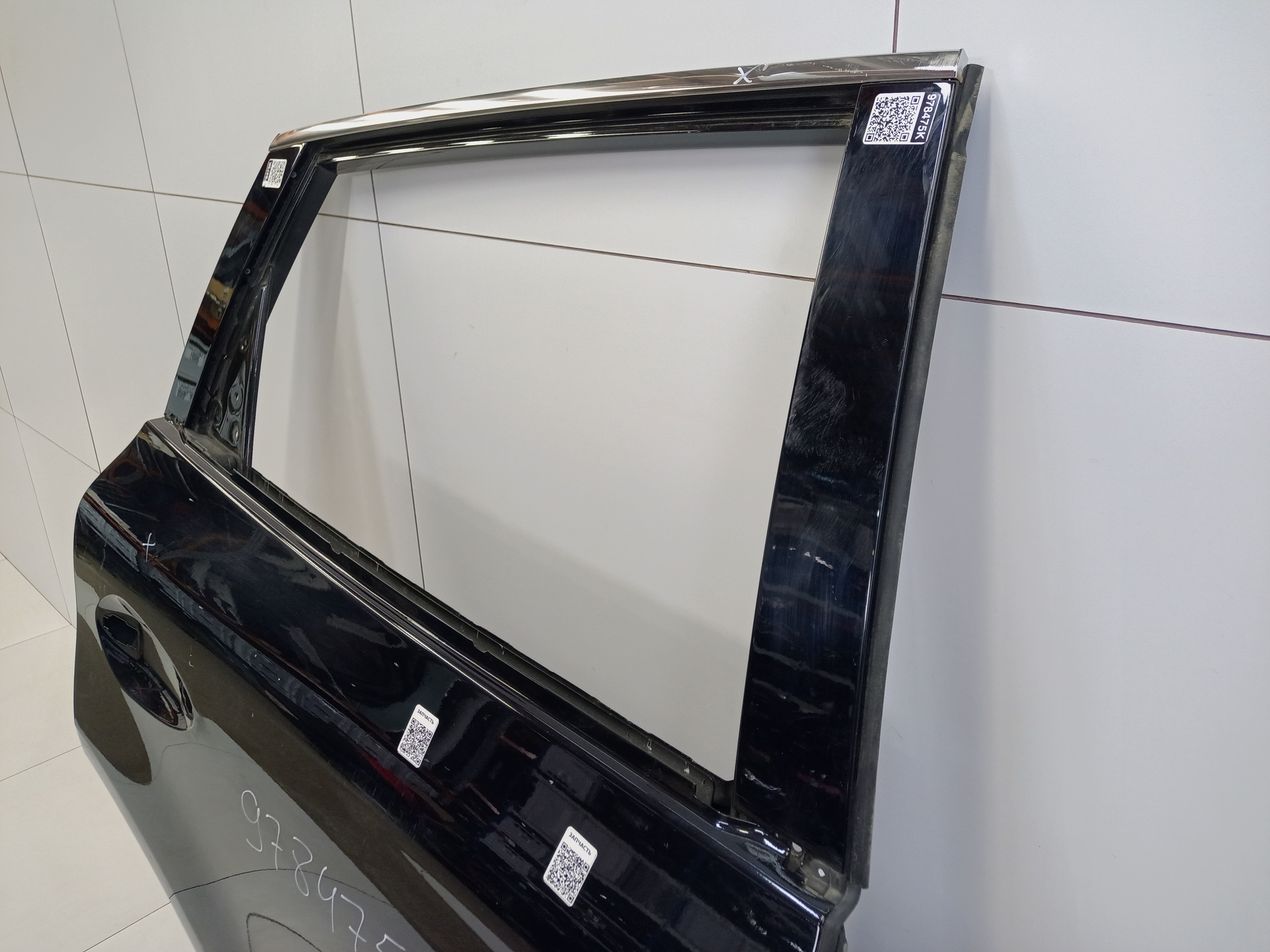 Дверь задняя правая Hongqi HS5