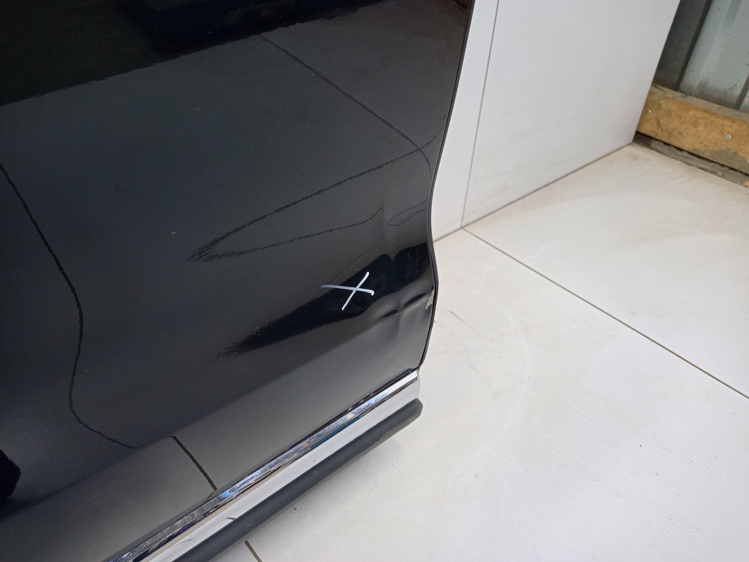 Дверь задняя правая Hongqi HS5