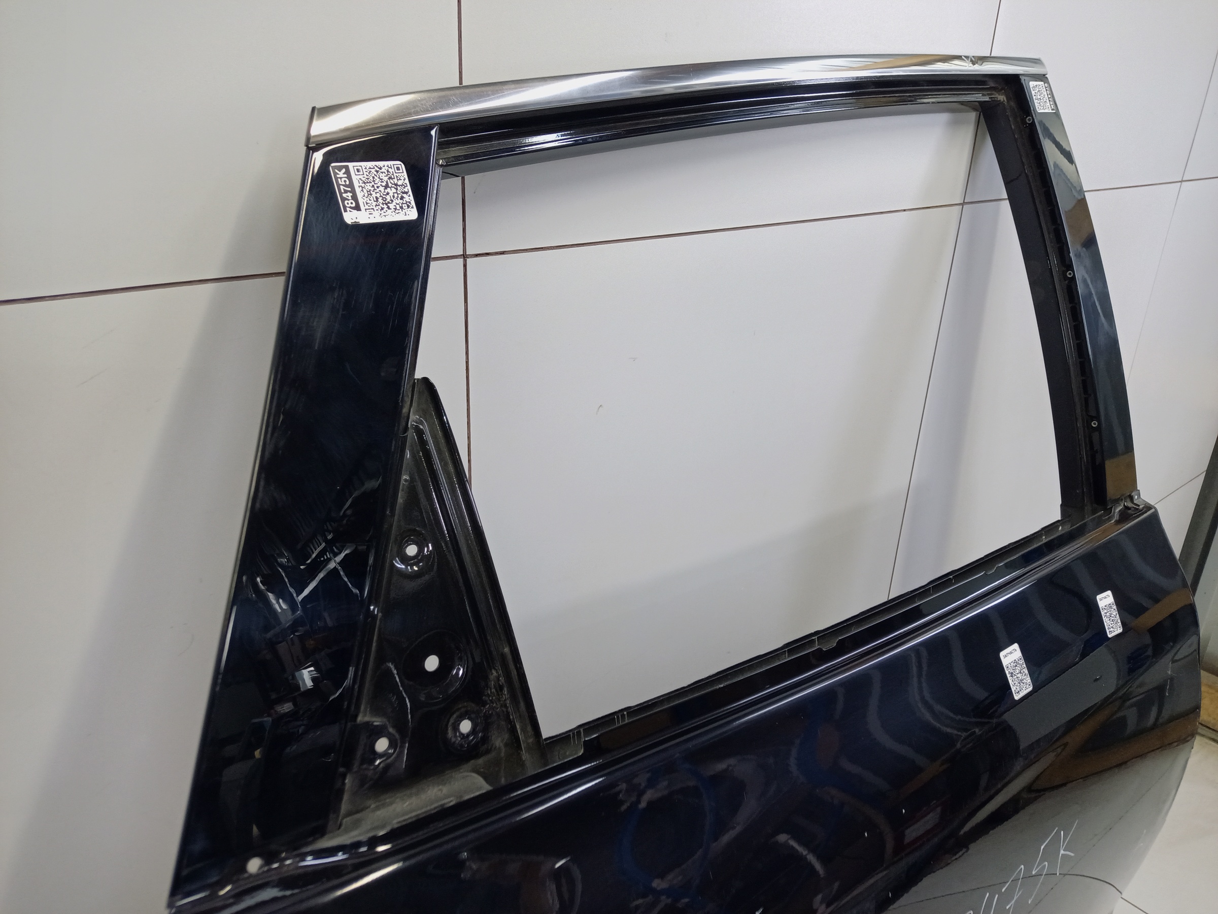 Дверь задняя правая Hongqi HS5