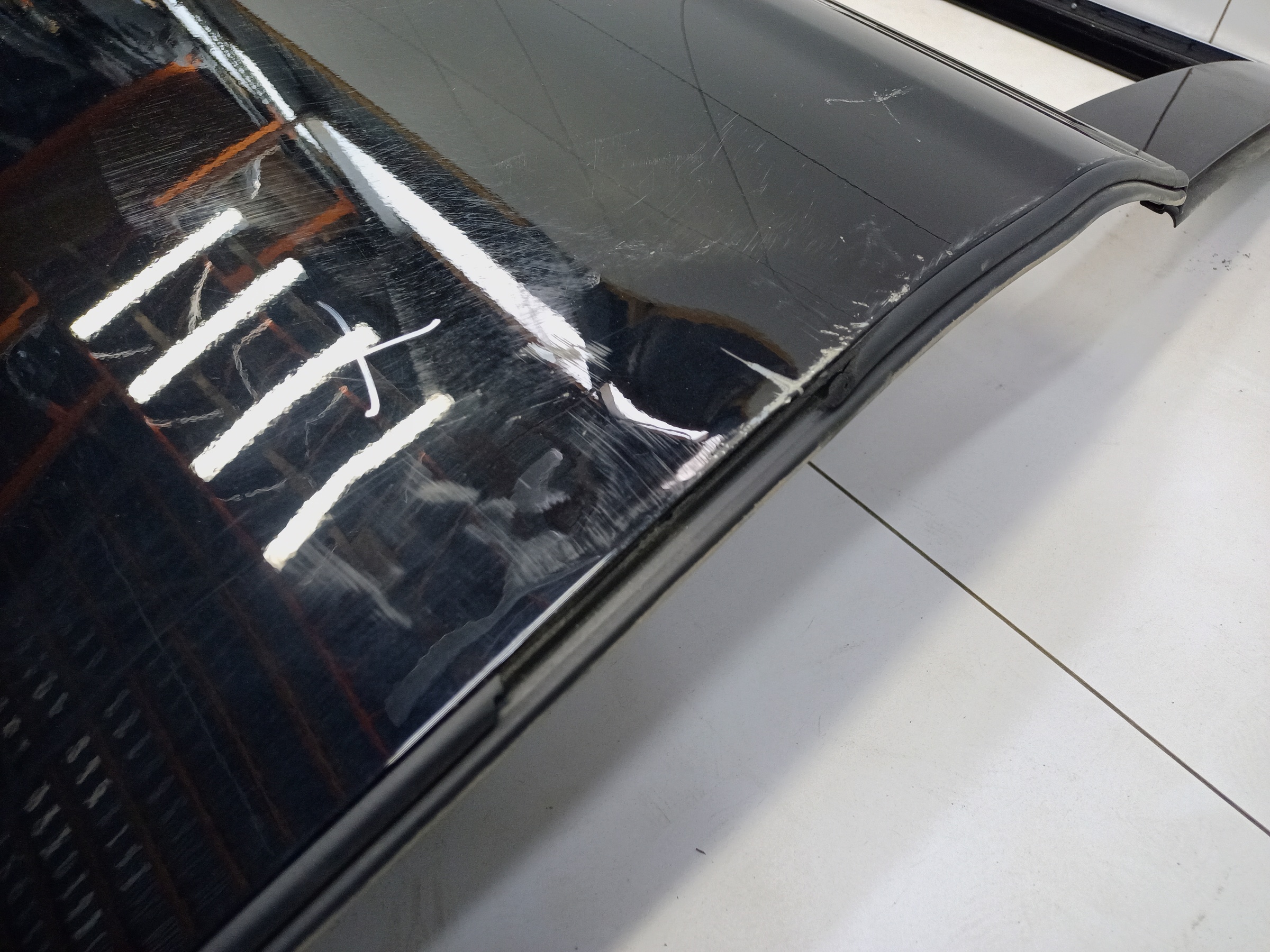 Дверь задняя правая Hongqi HS5