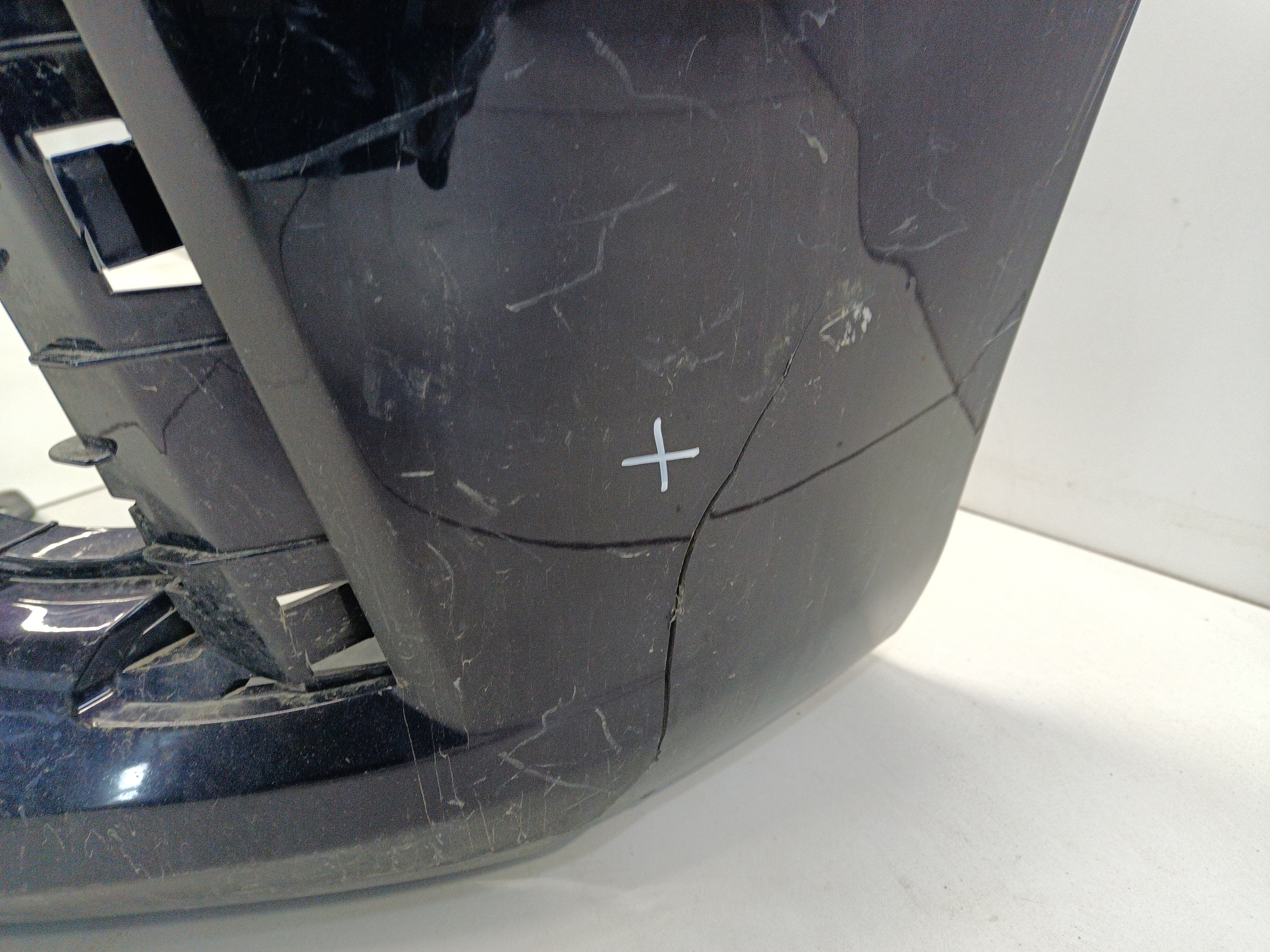 Бампер передний Voyah Dream 1