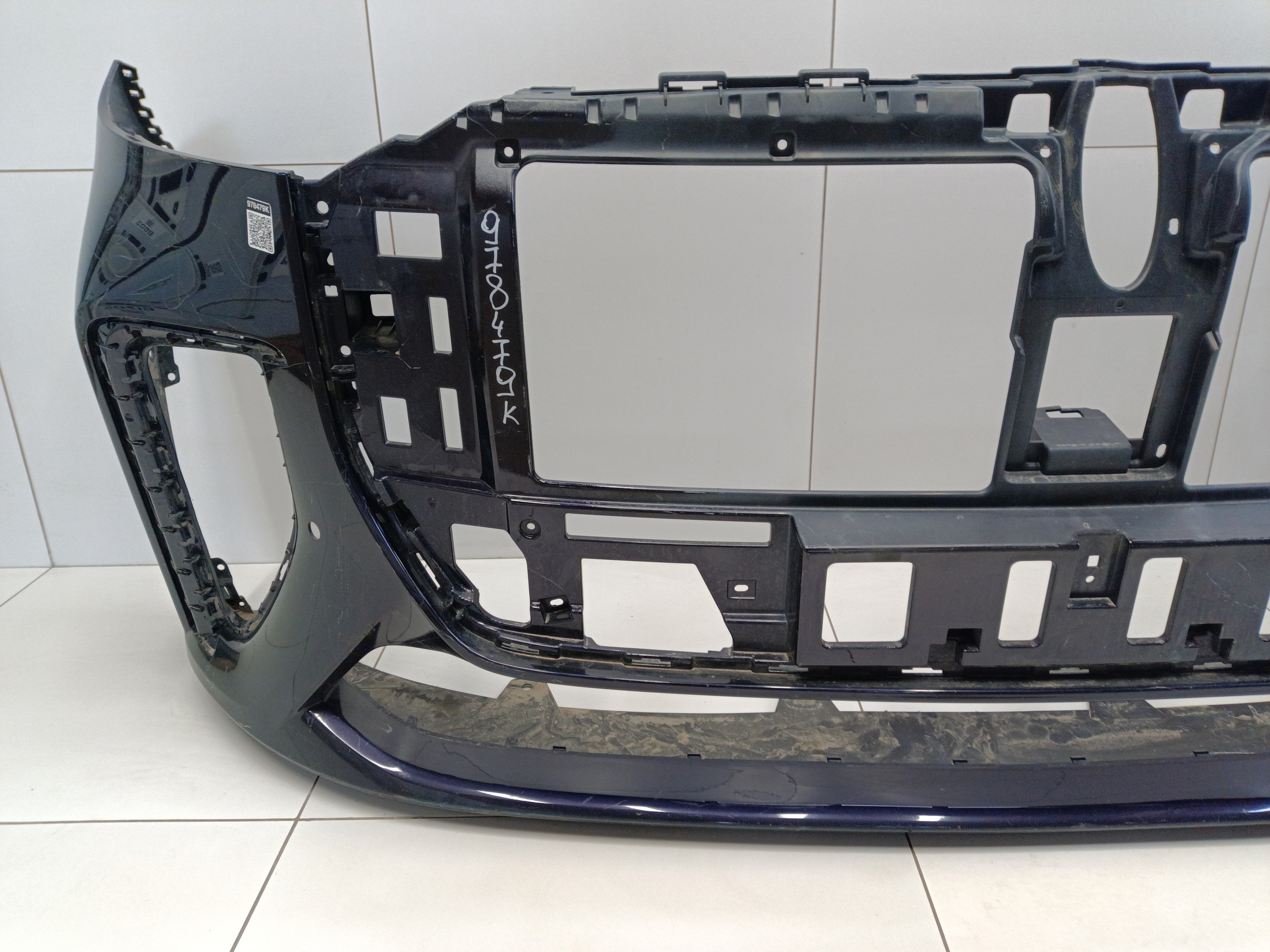 Бампер передний Voyah Dream 1