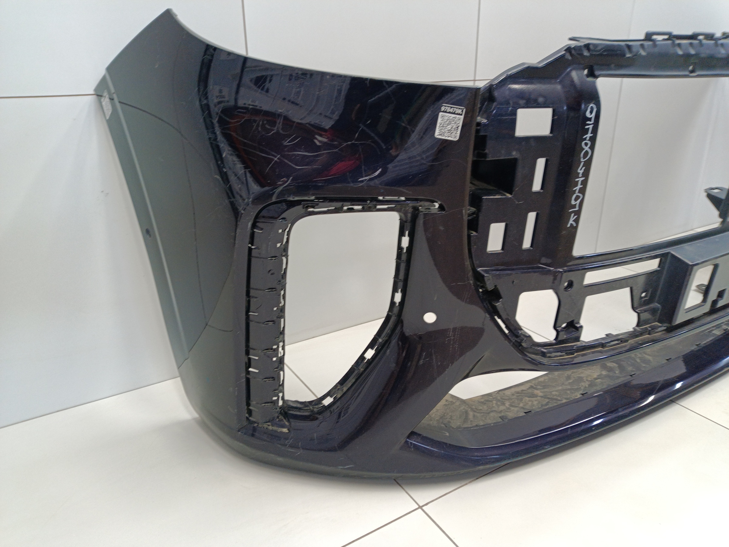 Бампер передний Voyah Dream 1