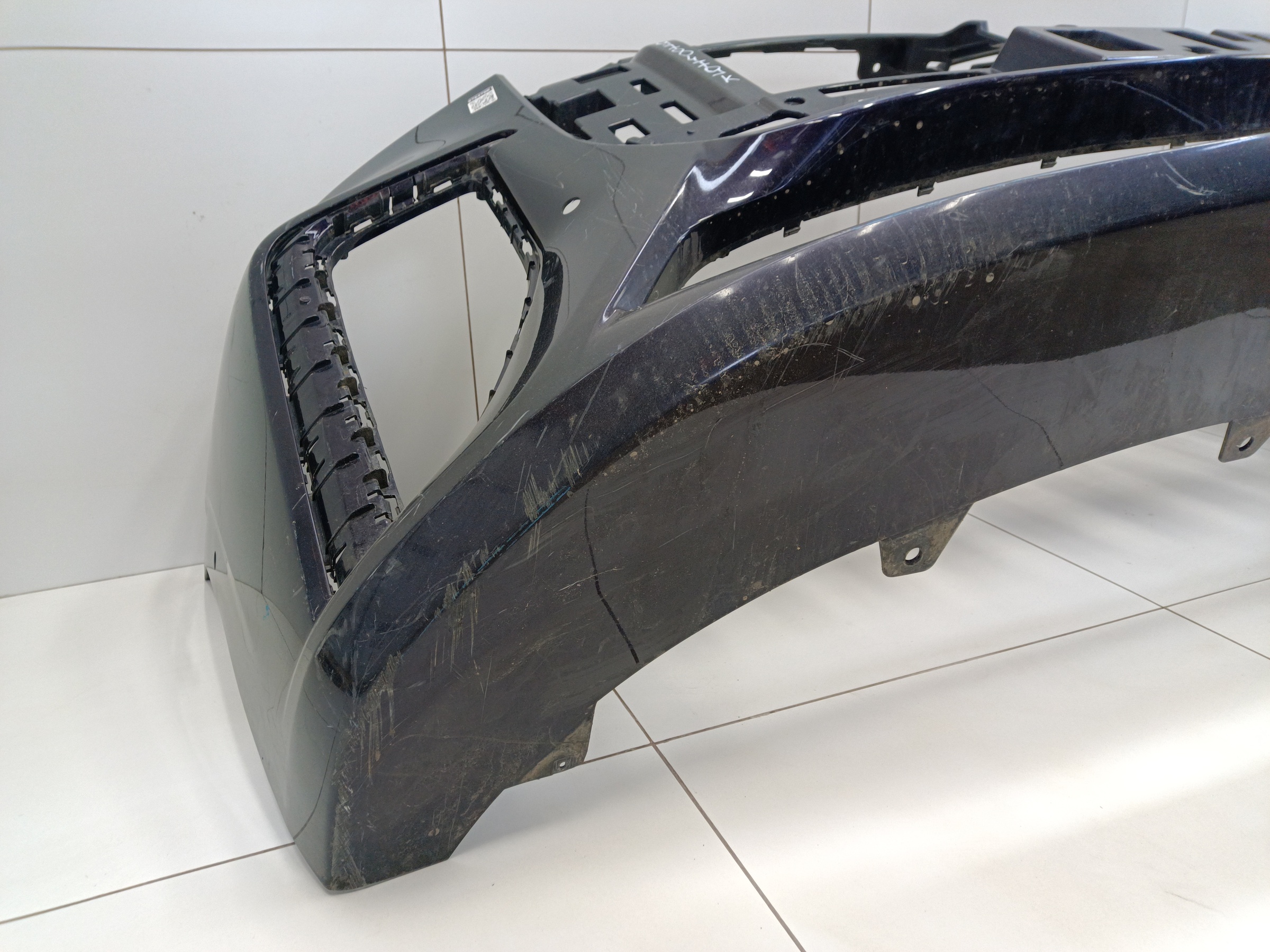 Бампер передний Voyah Dream 1