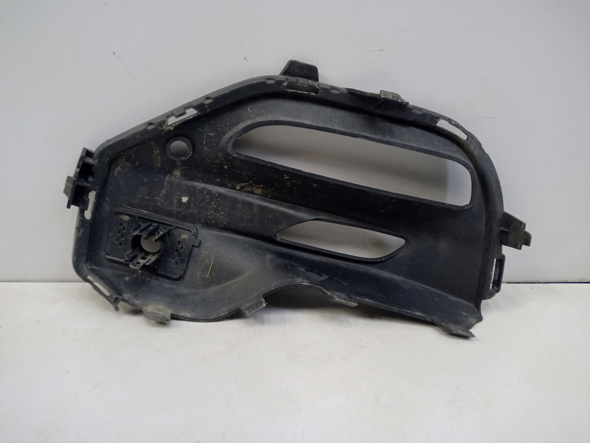 Рамка ПТФ передней правой BMW X5 G05 M-paket