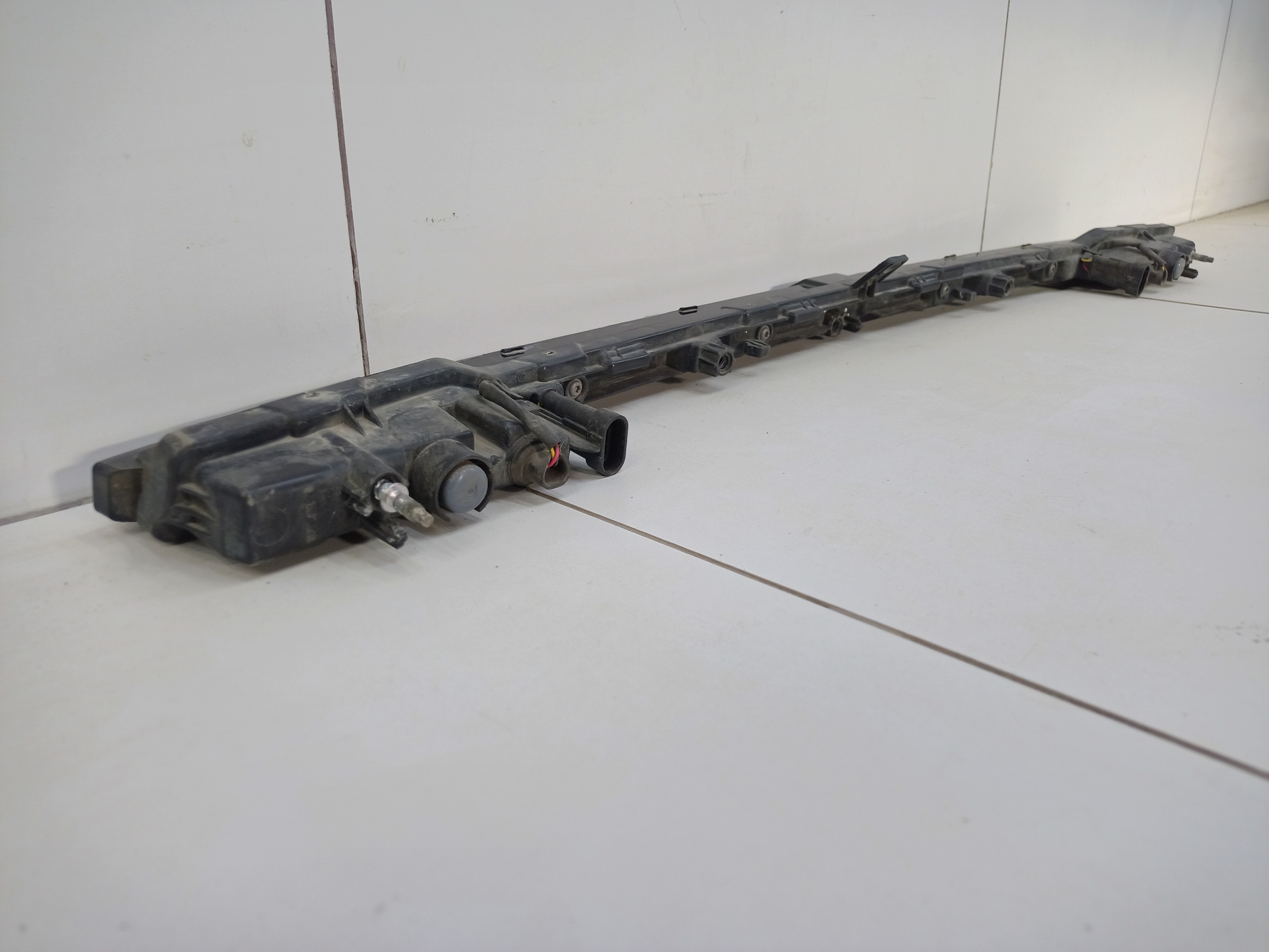 Фара ДХО передняя центральная Exeed VX LED