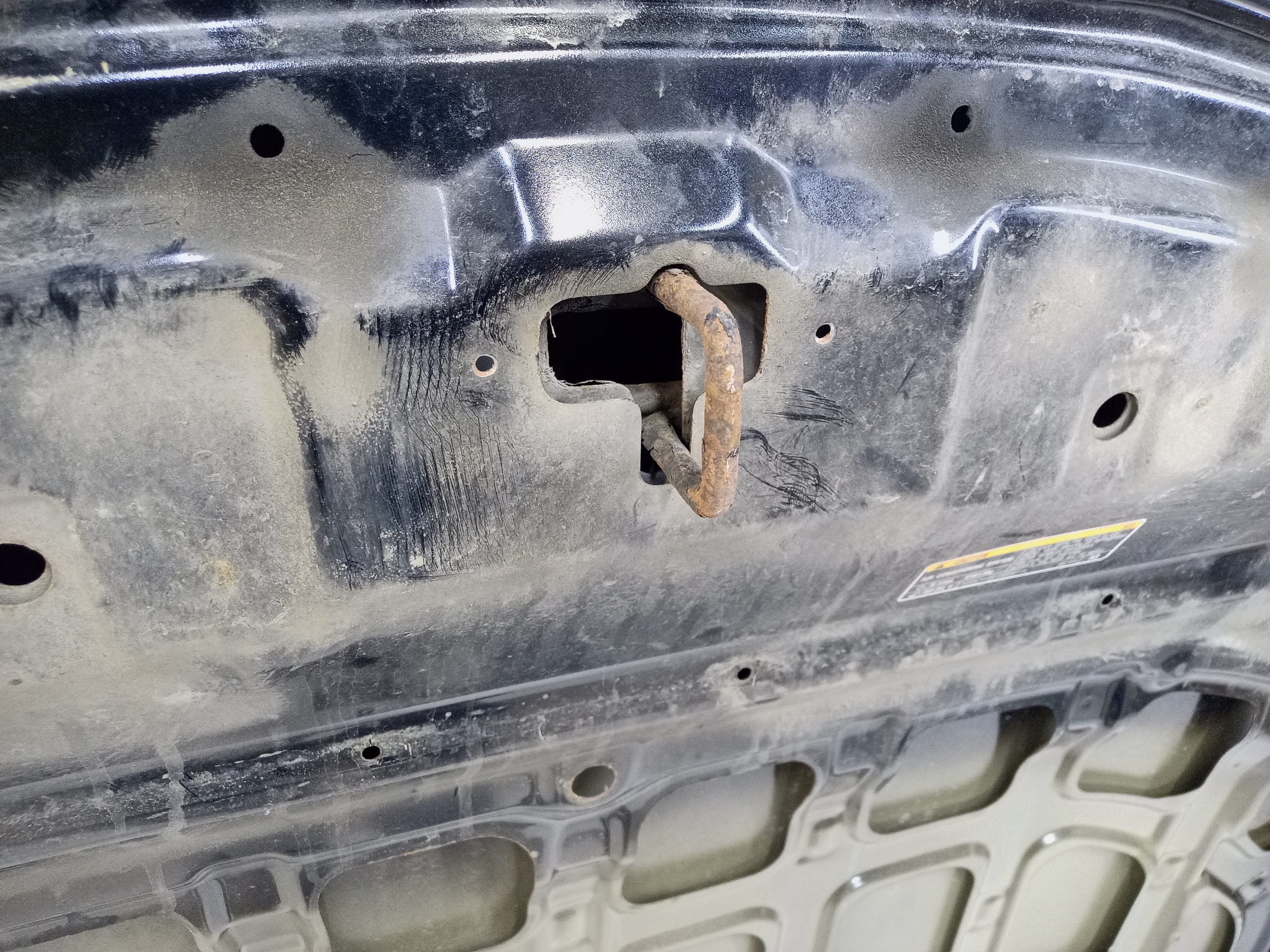 Капот Toyota Camry V70