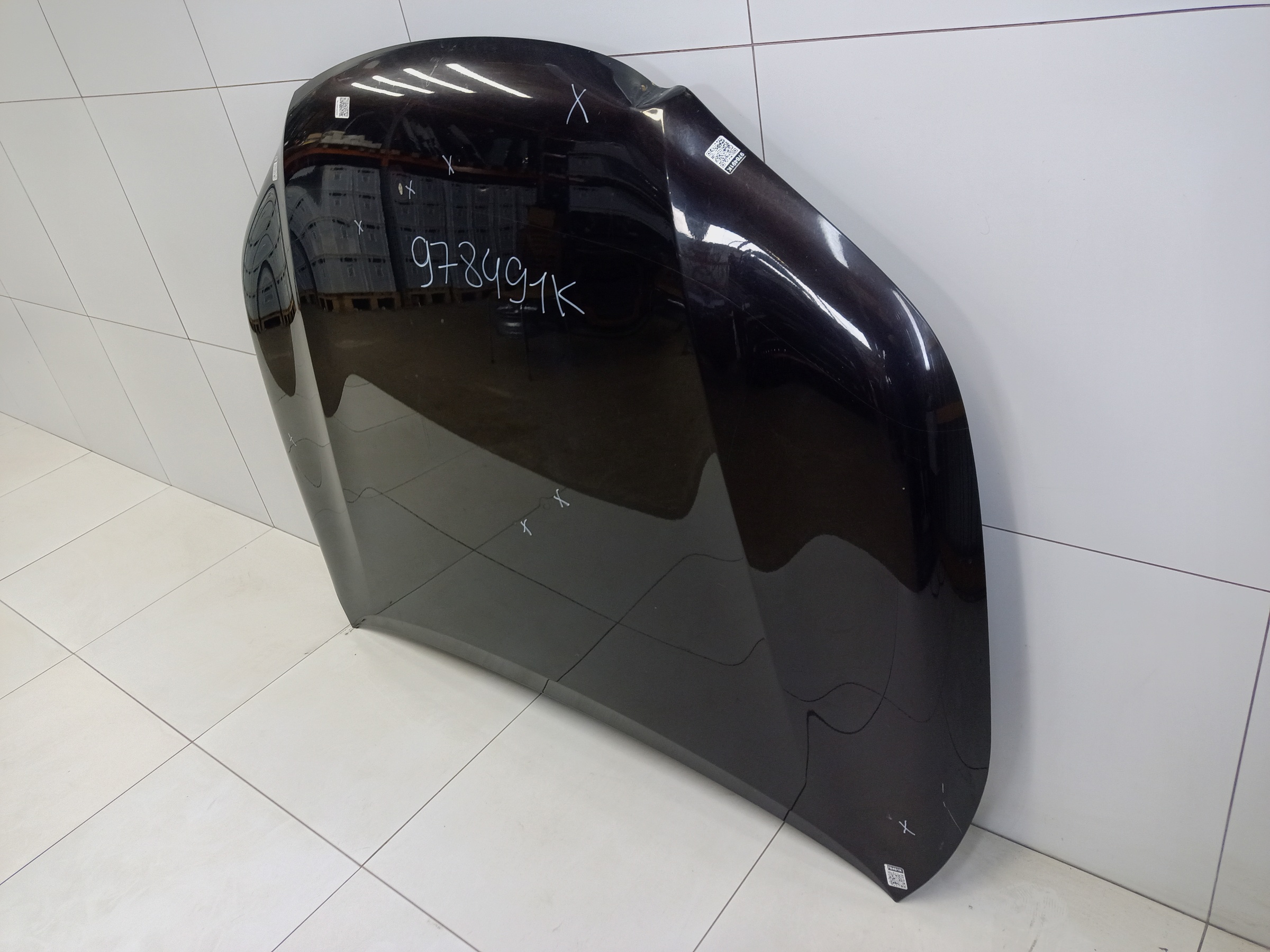 Капот Toyota Fortuner 2