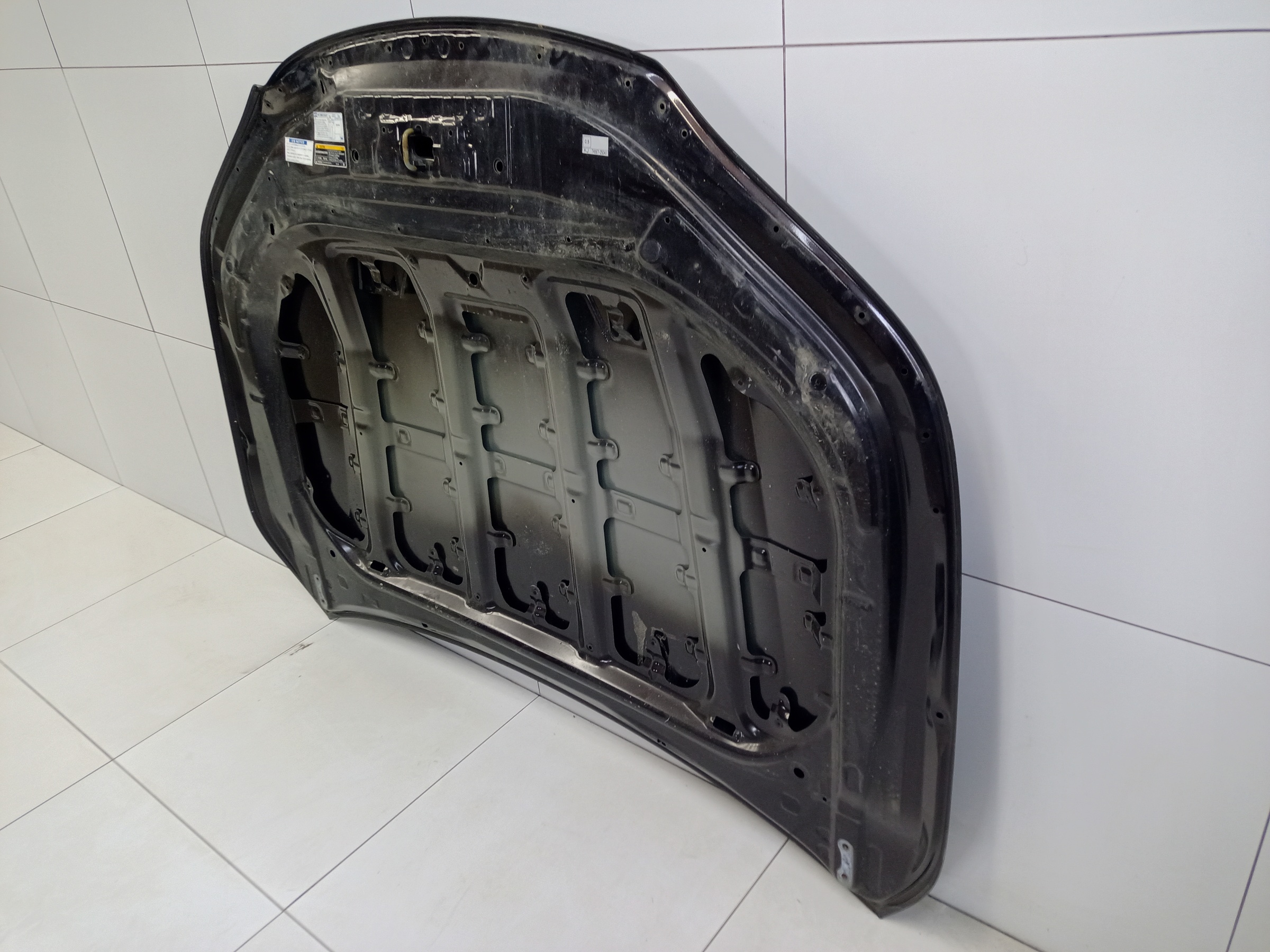 Капот Toyota Fortuner 2