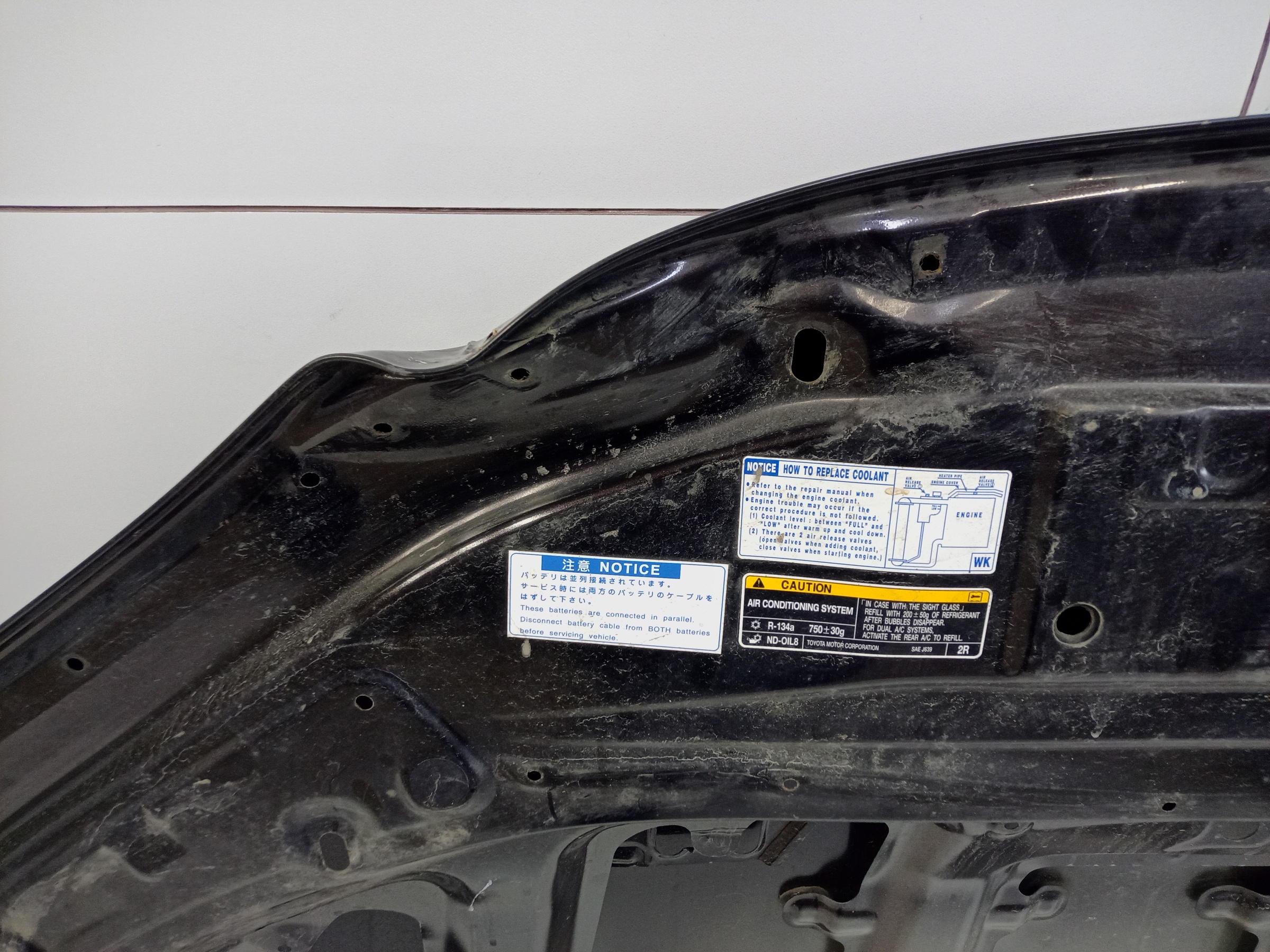 Капот Toyota Fortuner 2