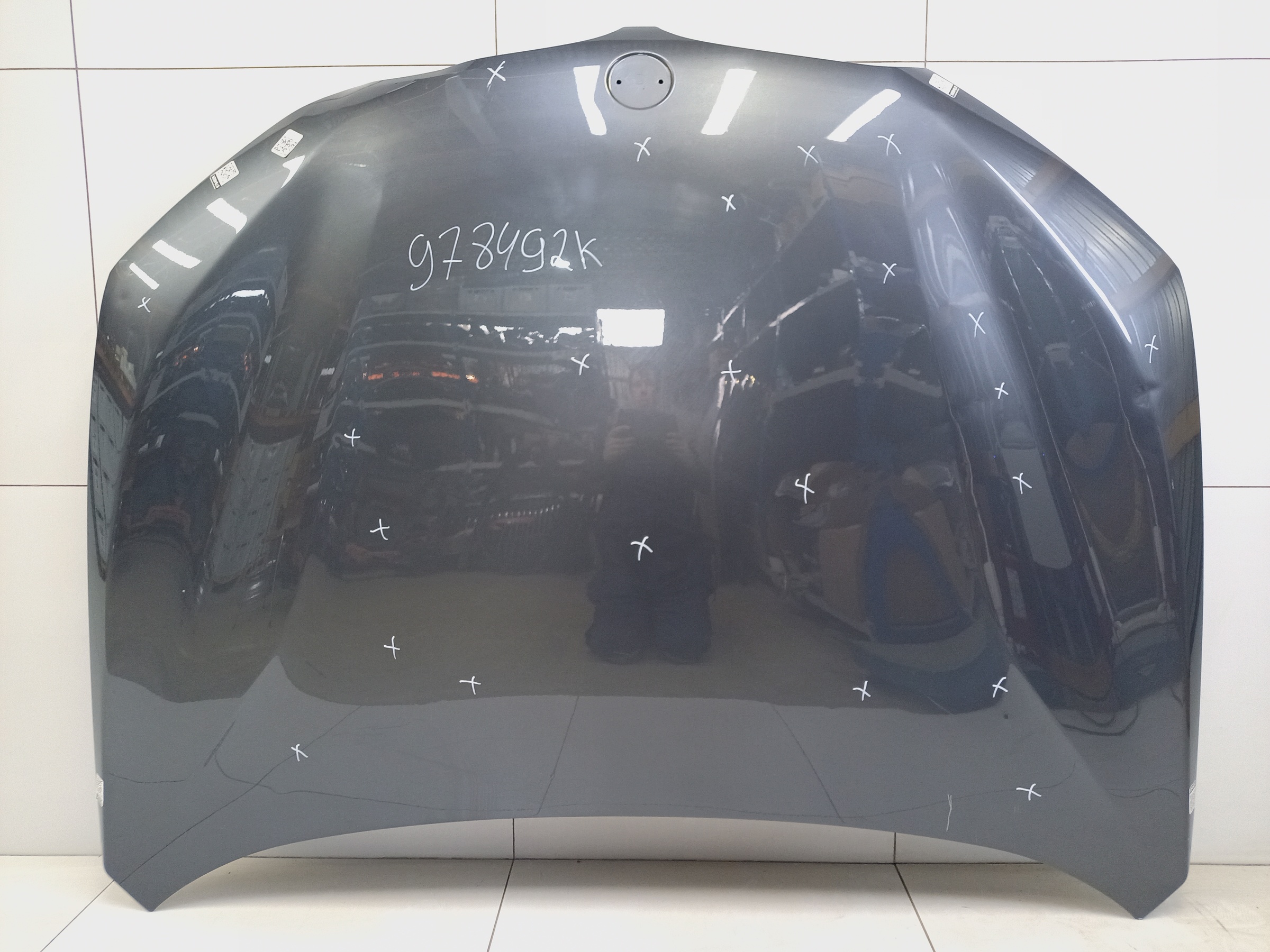 Капот BMW X1 F48