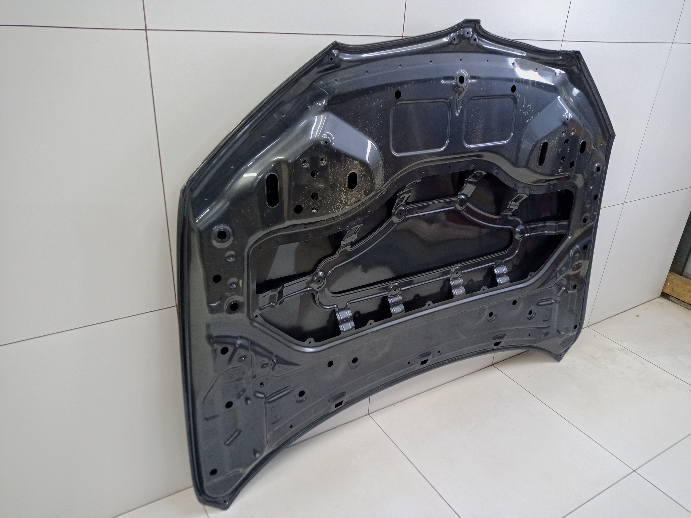 Капот BMW X1 F48