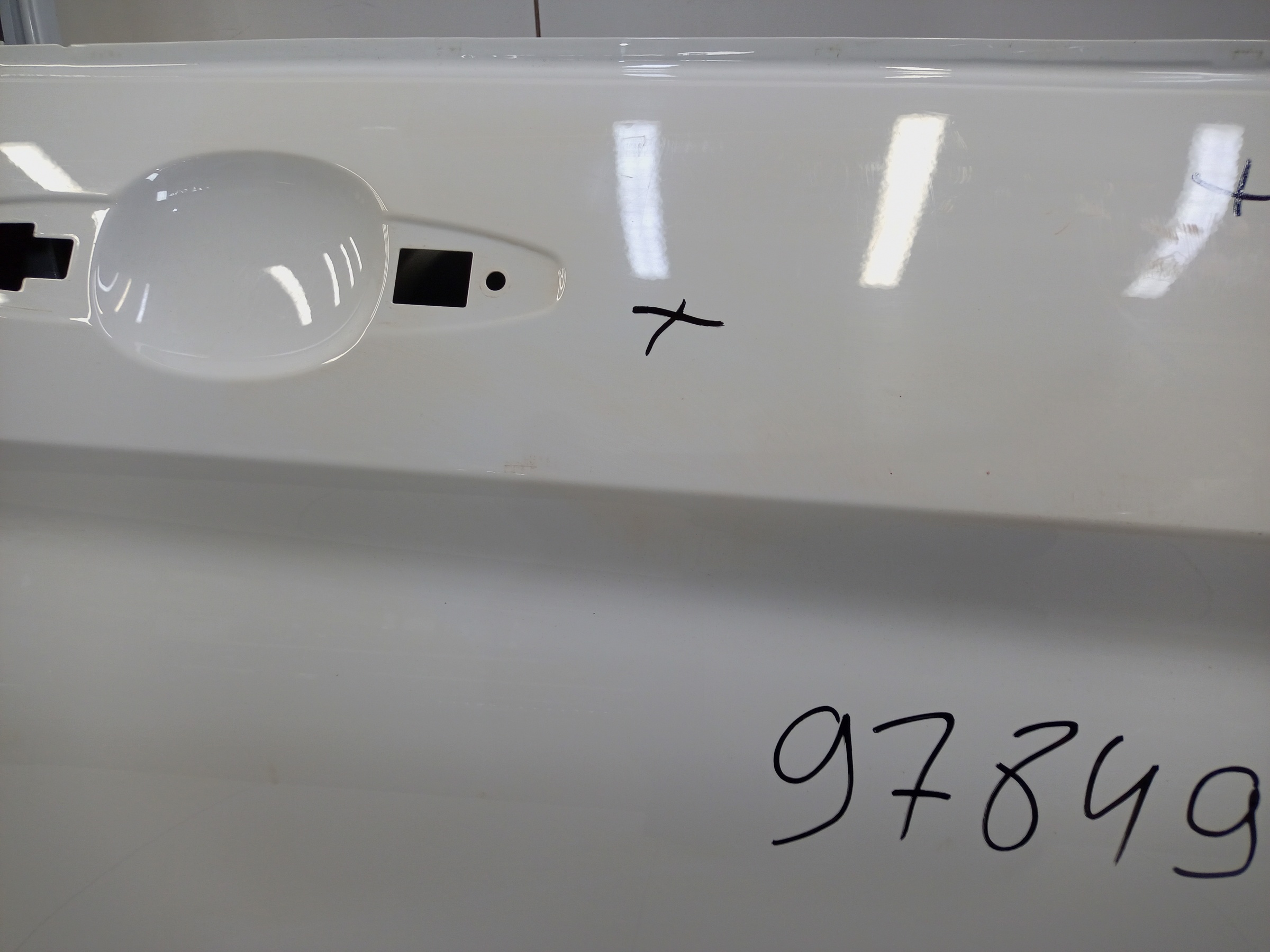 Дверь передняя правая Haval M6 2